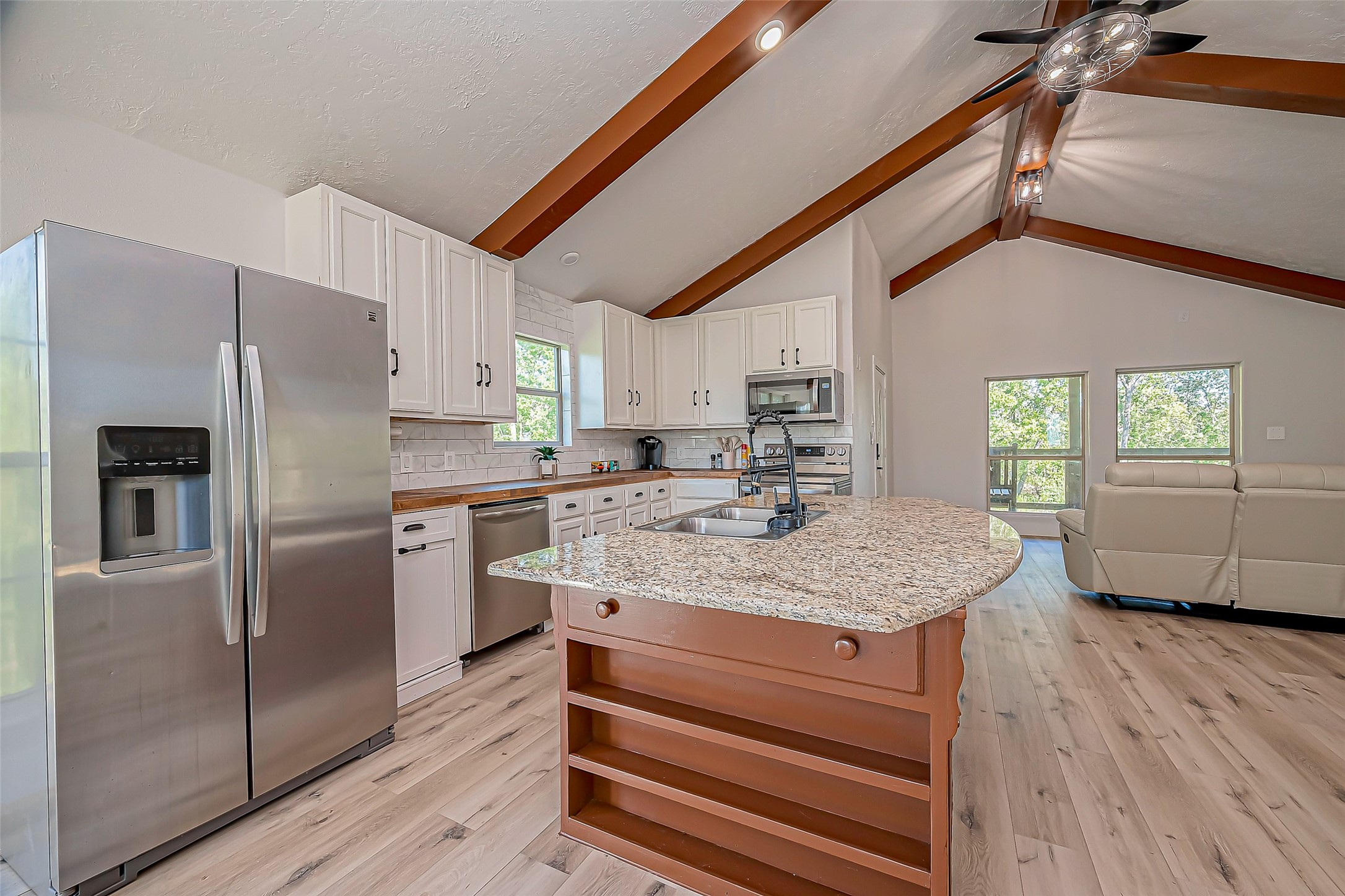 1502 Miller Road, Rosharon, TX 77583