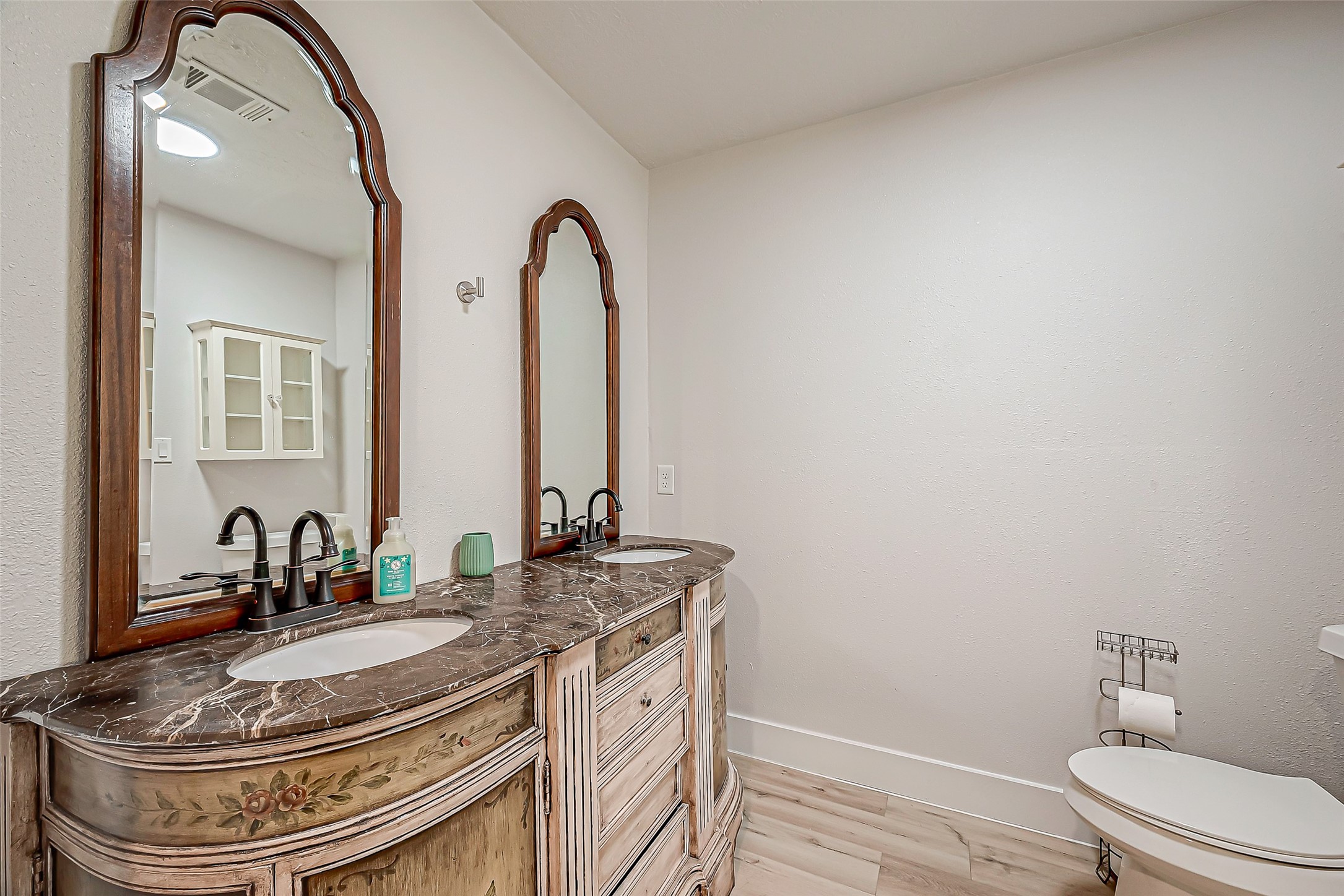 1502 Miller Road, Rosharon, TX 77583