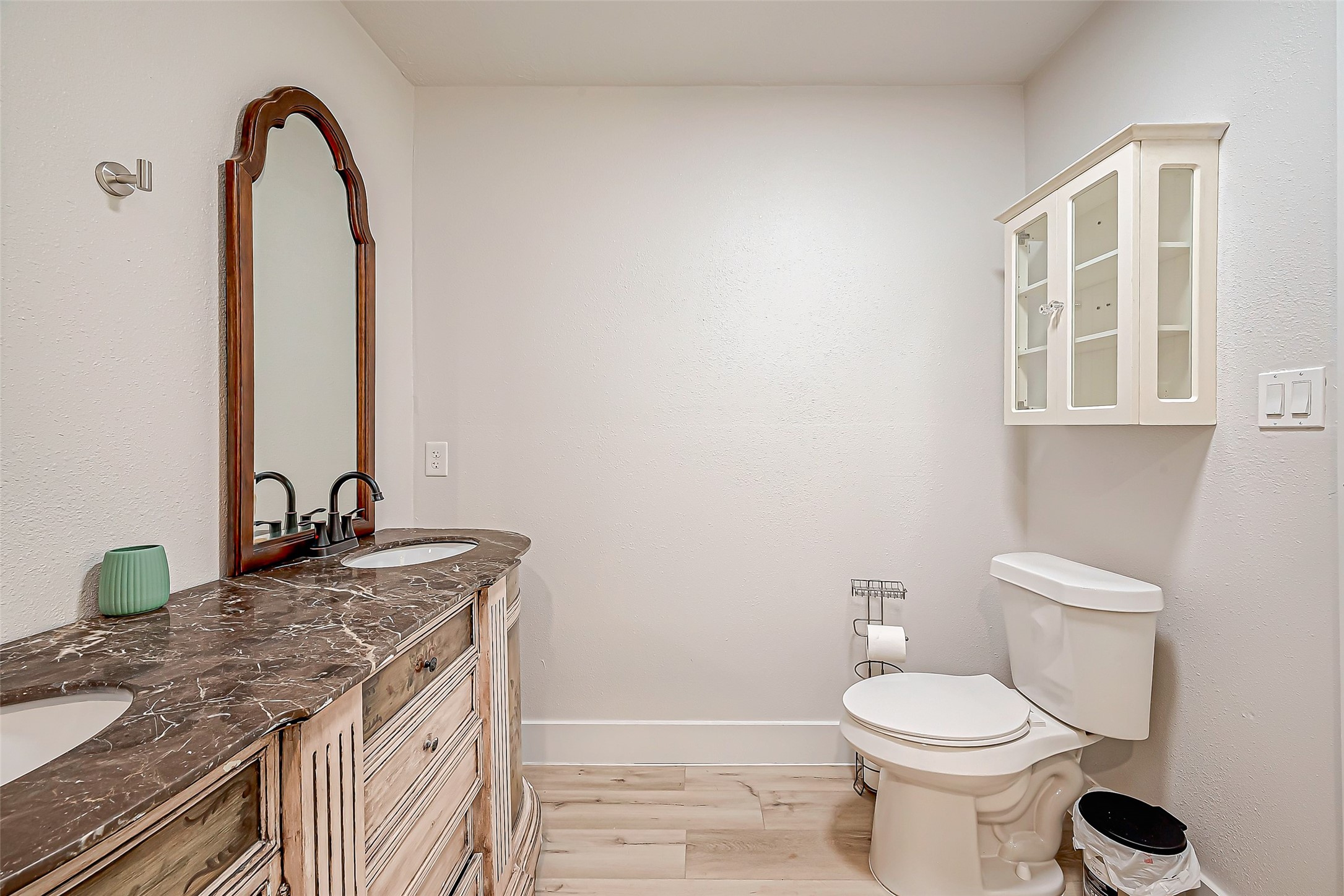 1502 Miller Road, Rosharon, TX 77583