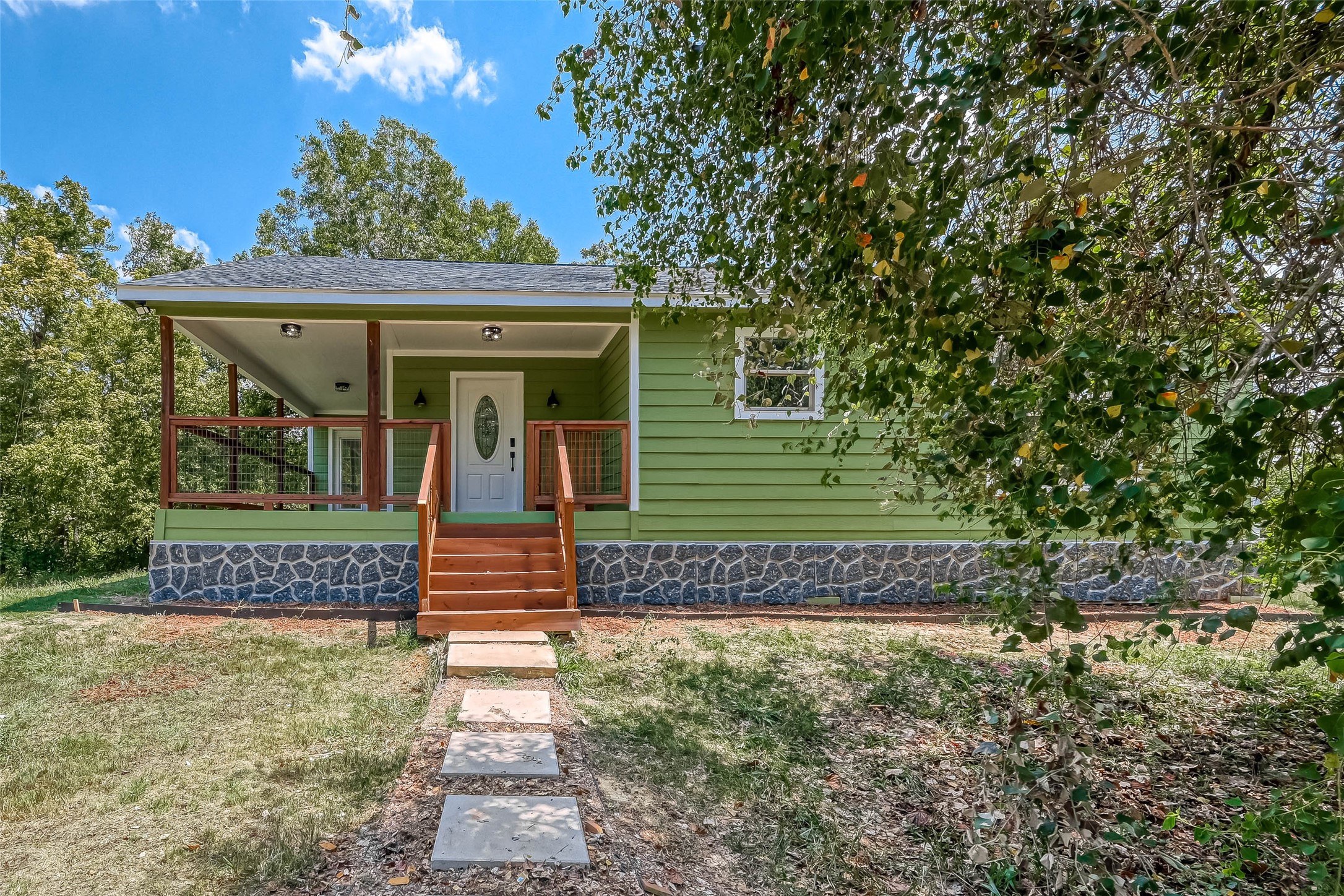 1502 Miller Road, Rosharon, TX 77583