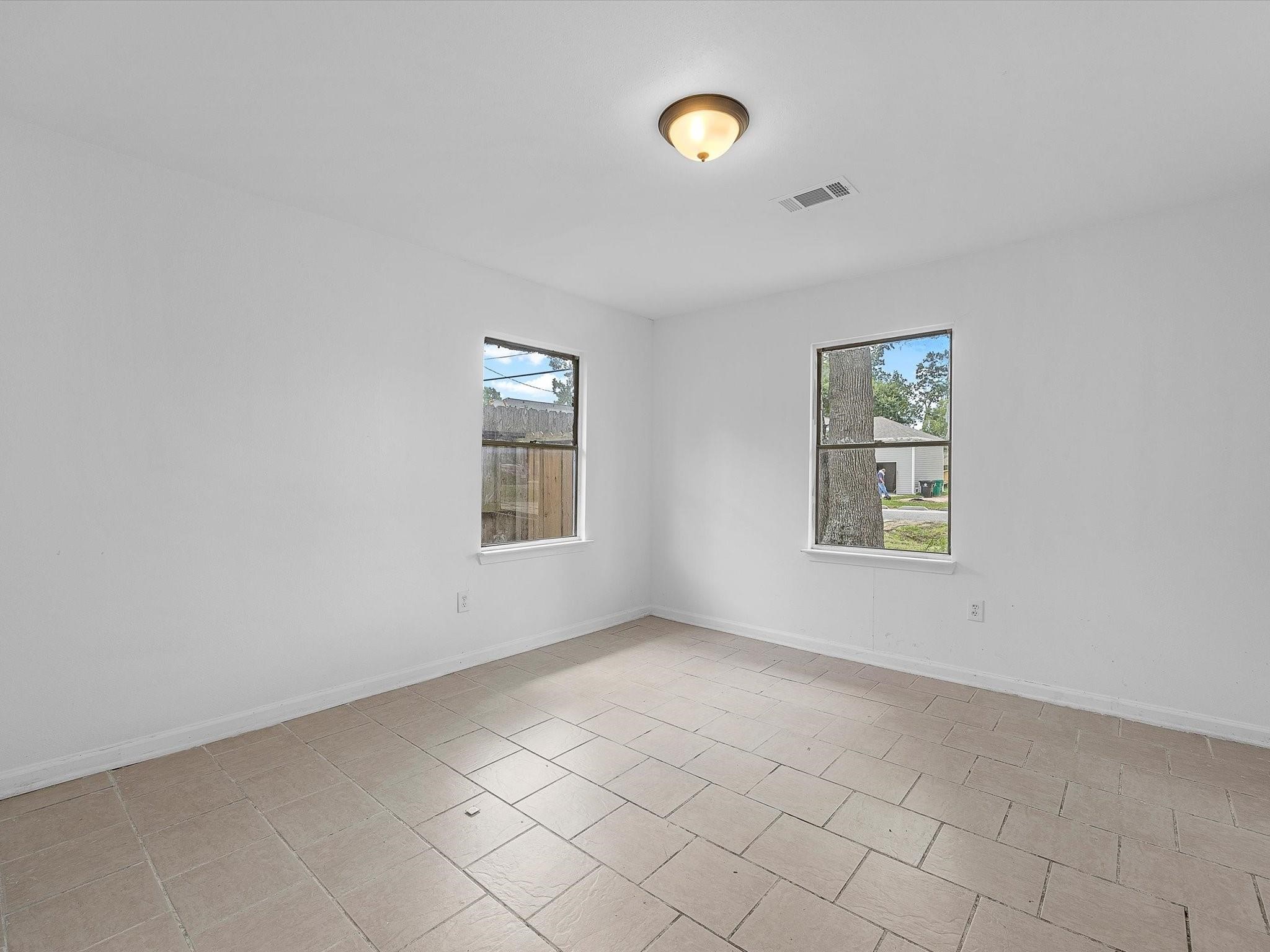 8161 Record Street, Houston, TX 77028