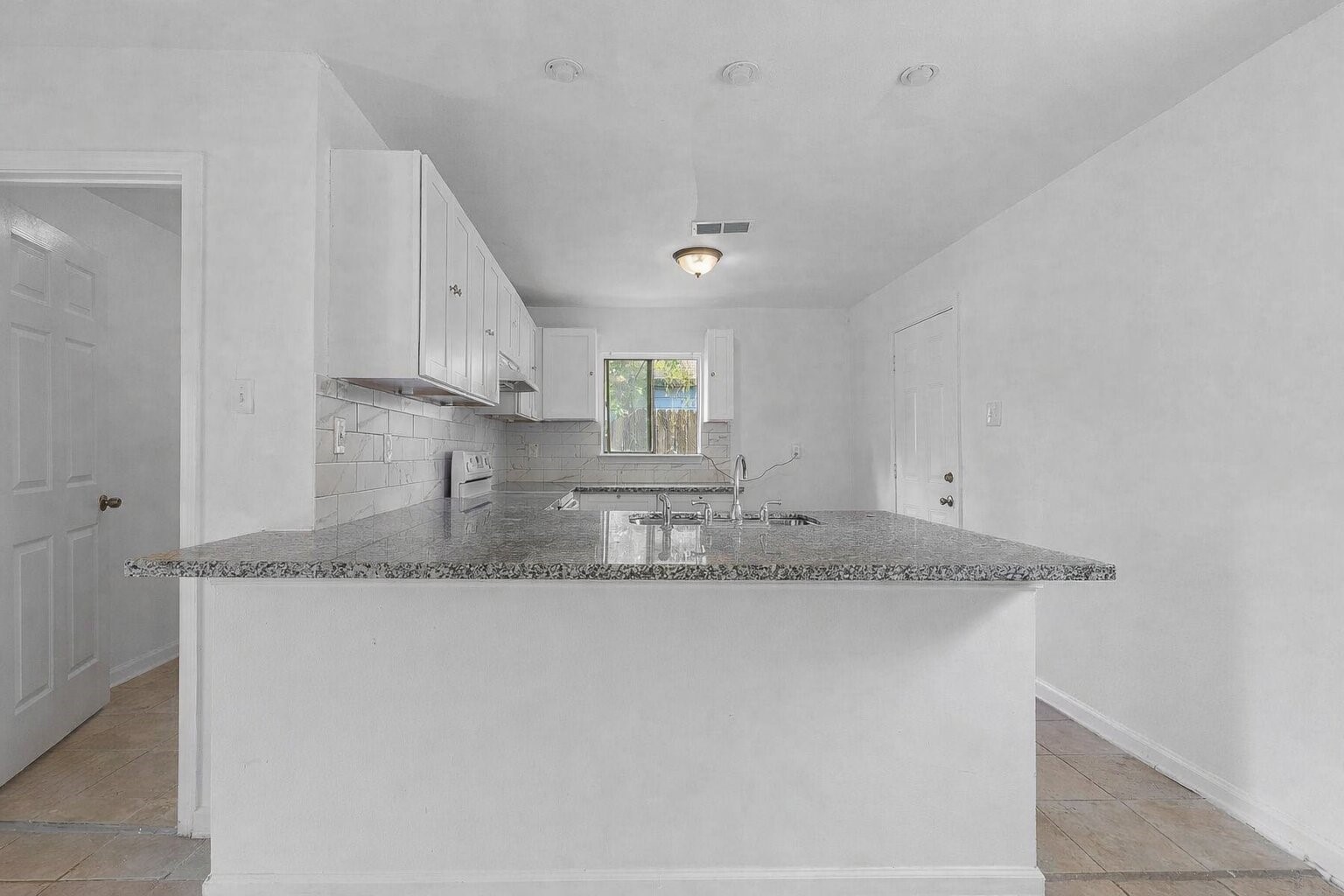 8161 Record Street, Houston, TX 77028