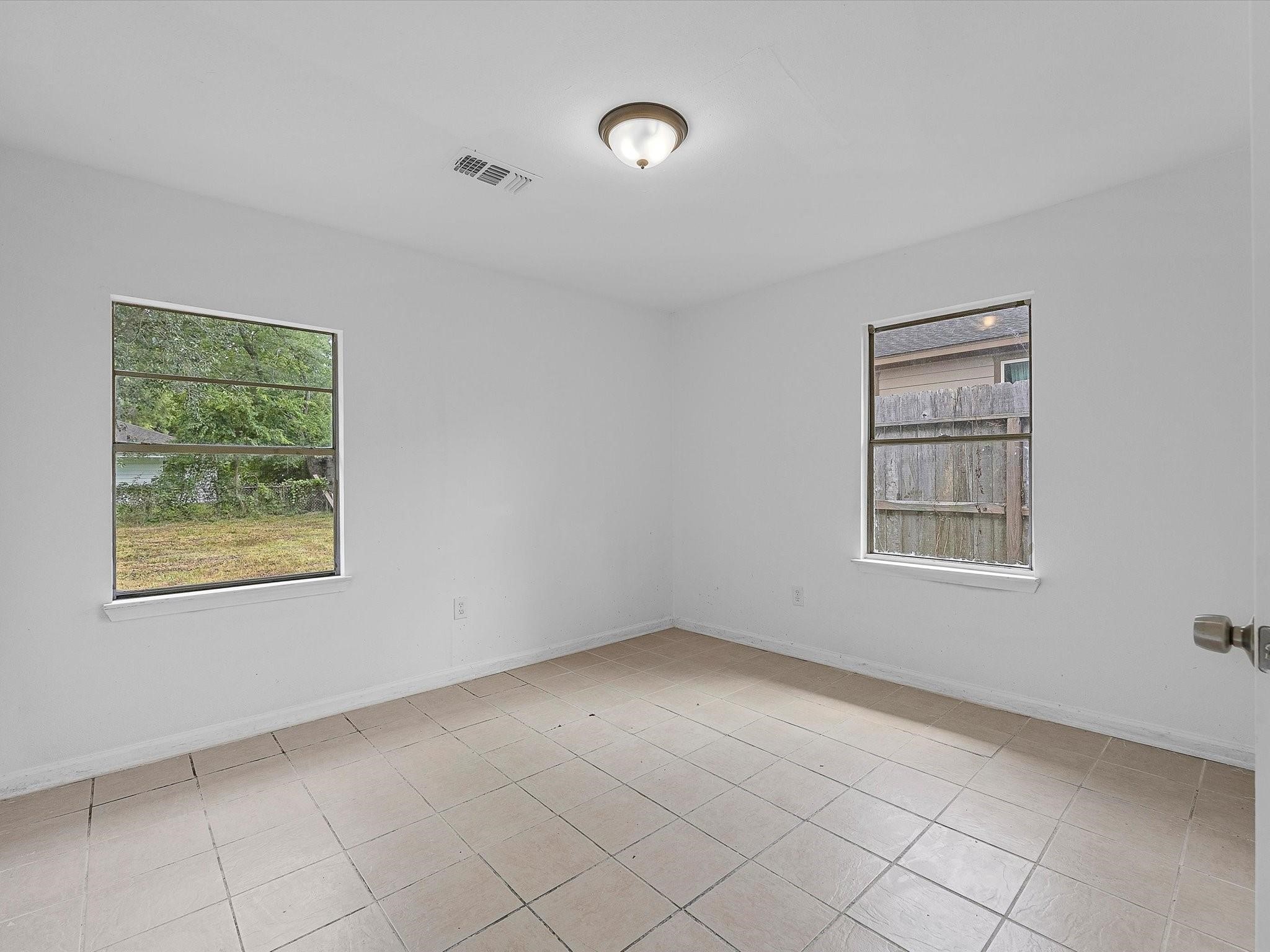 8161 Record Street, Houston, TX 77028