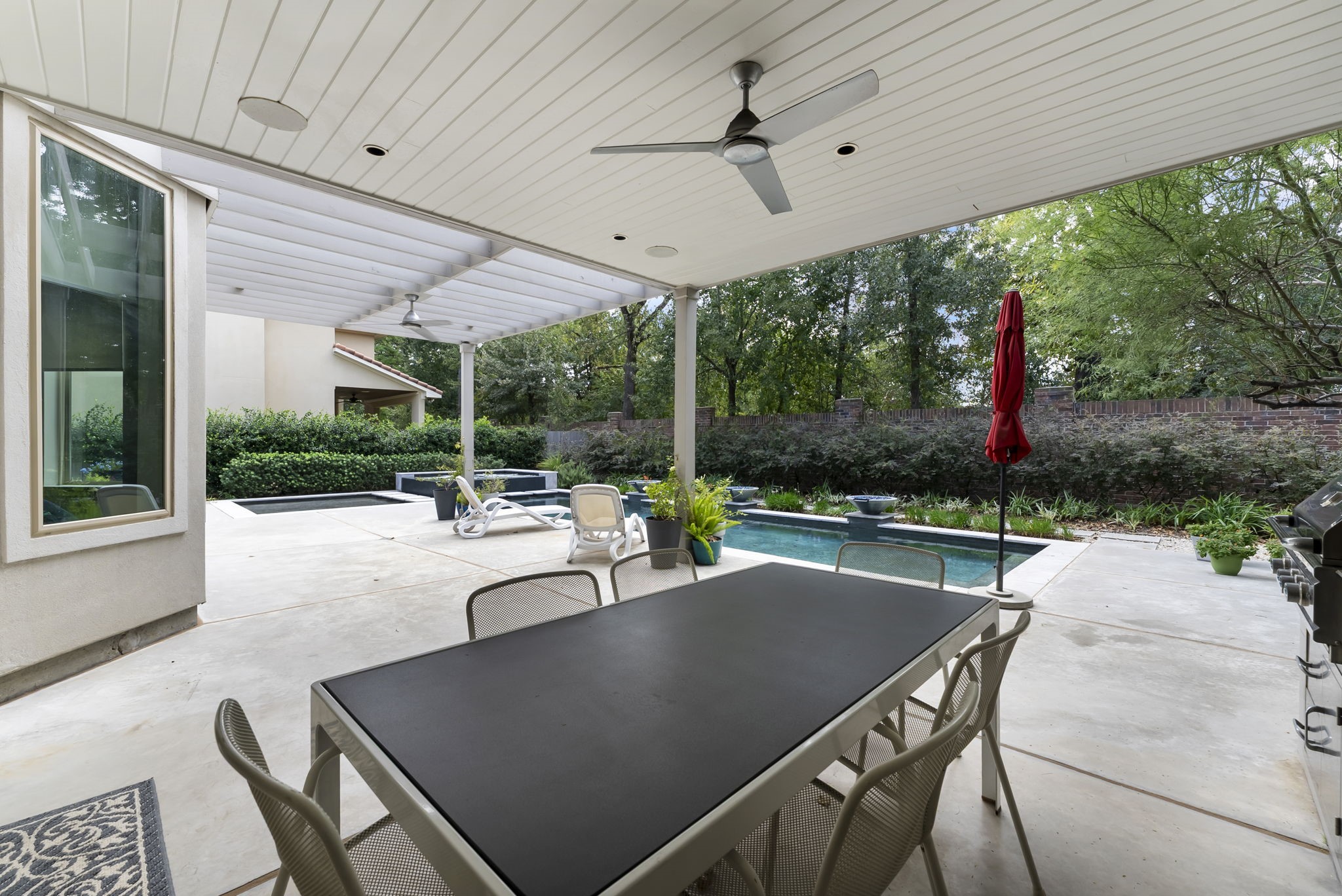 9807 Martha Springs Drive, Houston, TX 77070