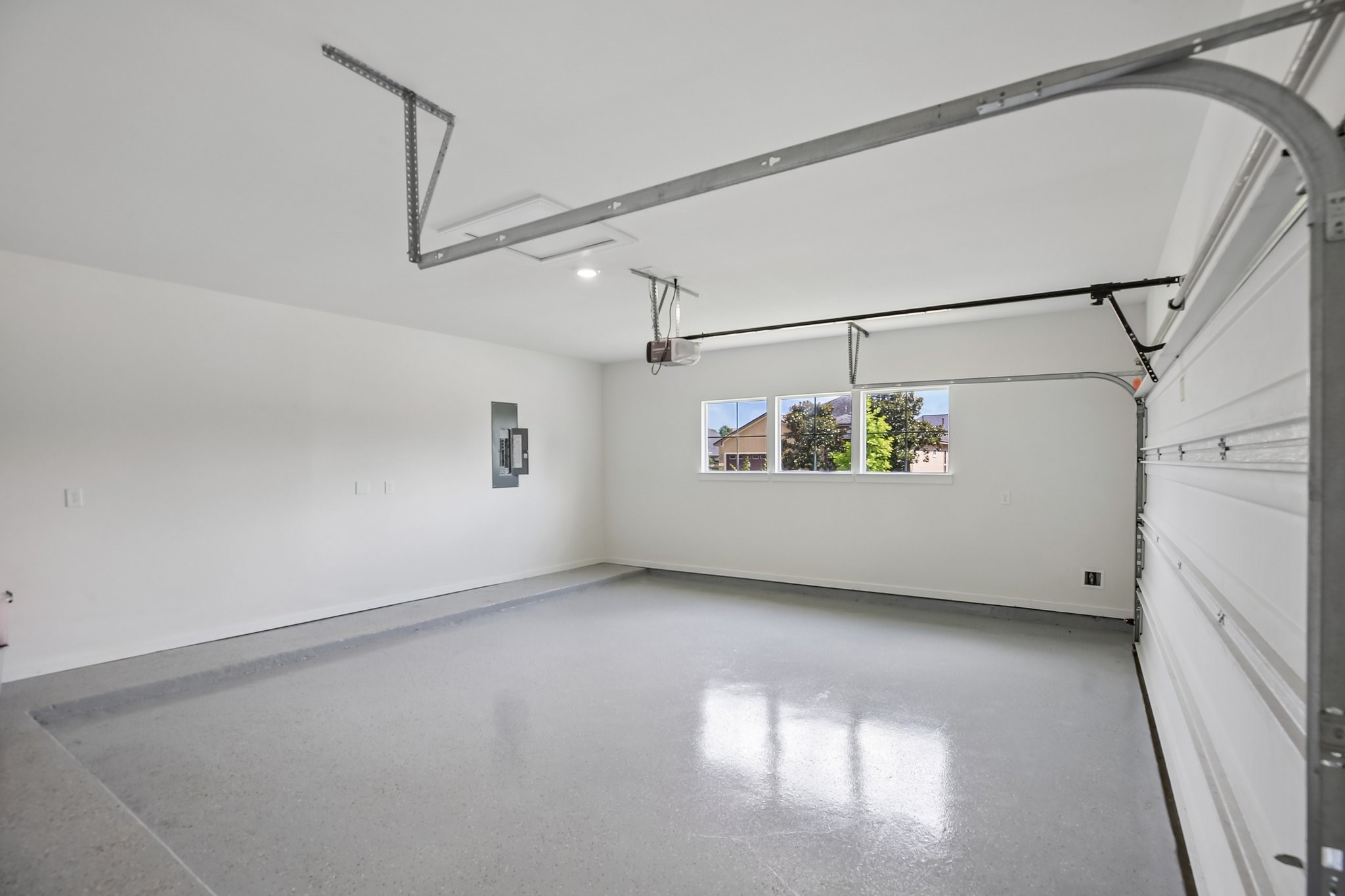 Easy to maintain epoxied oversized garage
