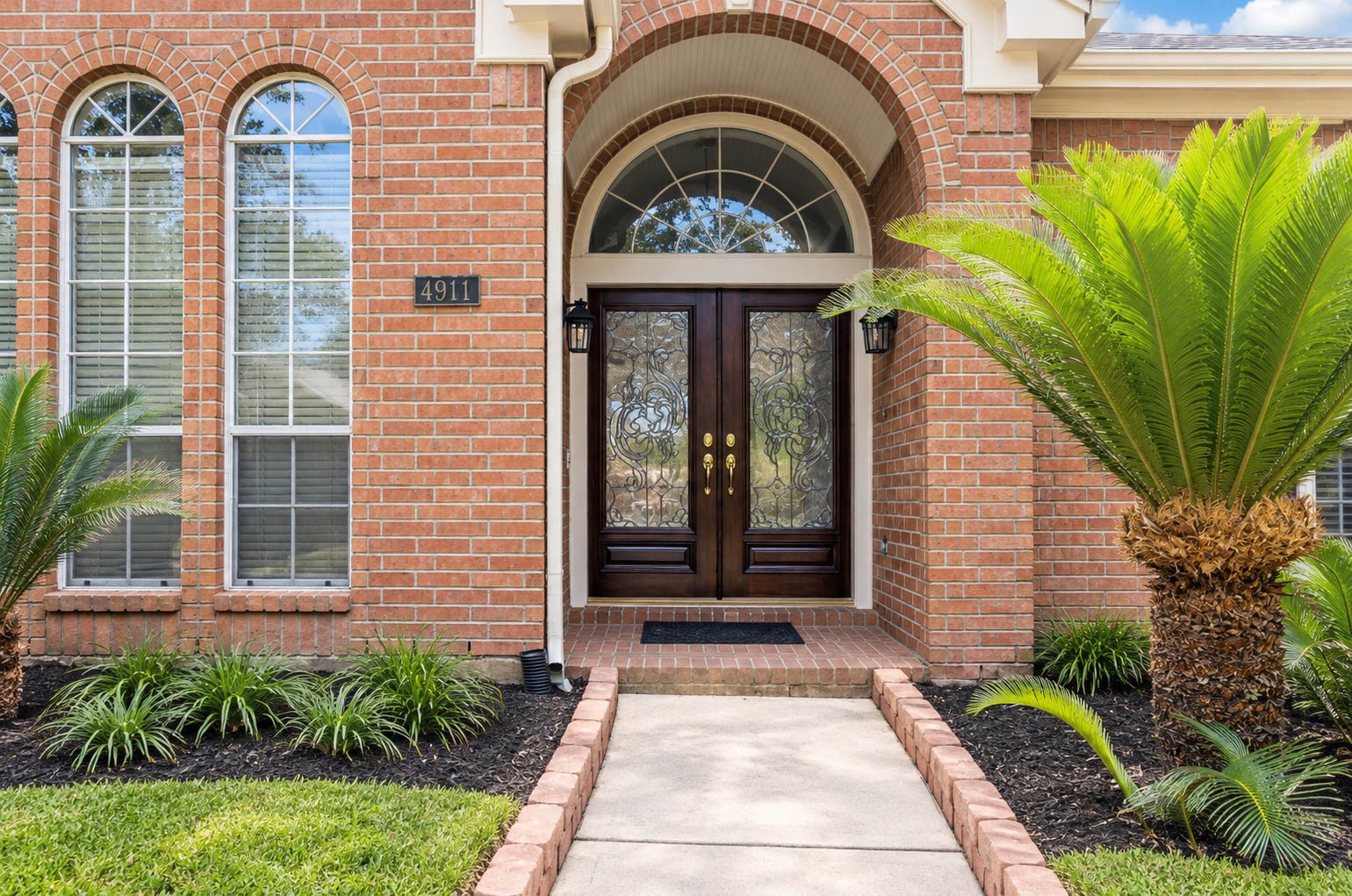4911 Avondale Drive, Sugar Land, TX 77479