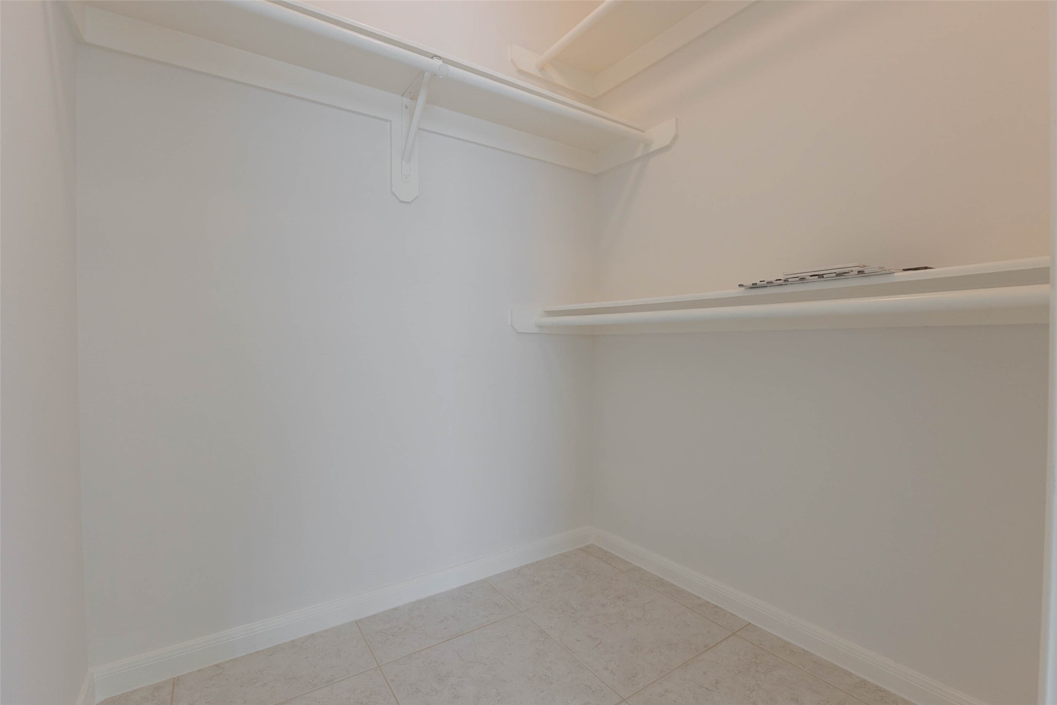 4911 Avondale Drive, Sugar Land, TX 77479