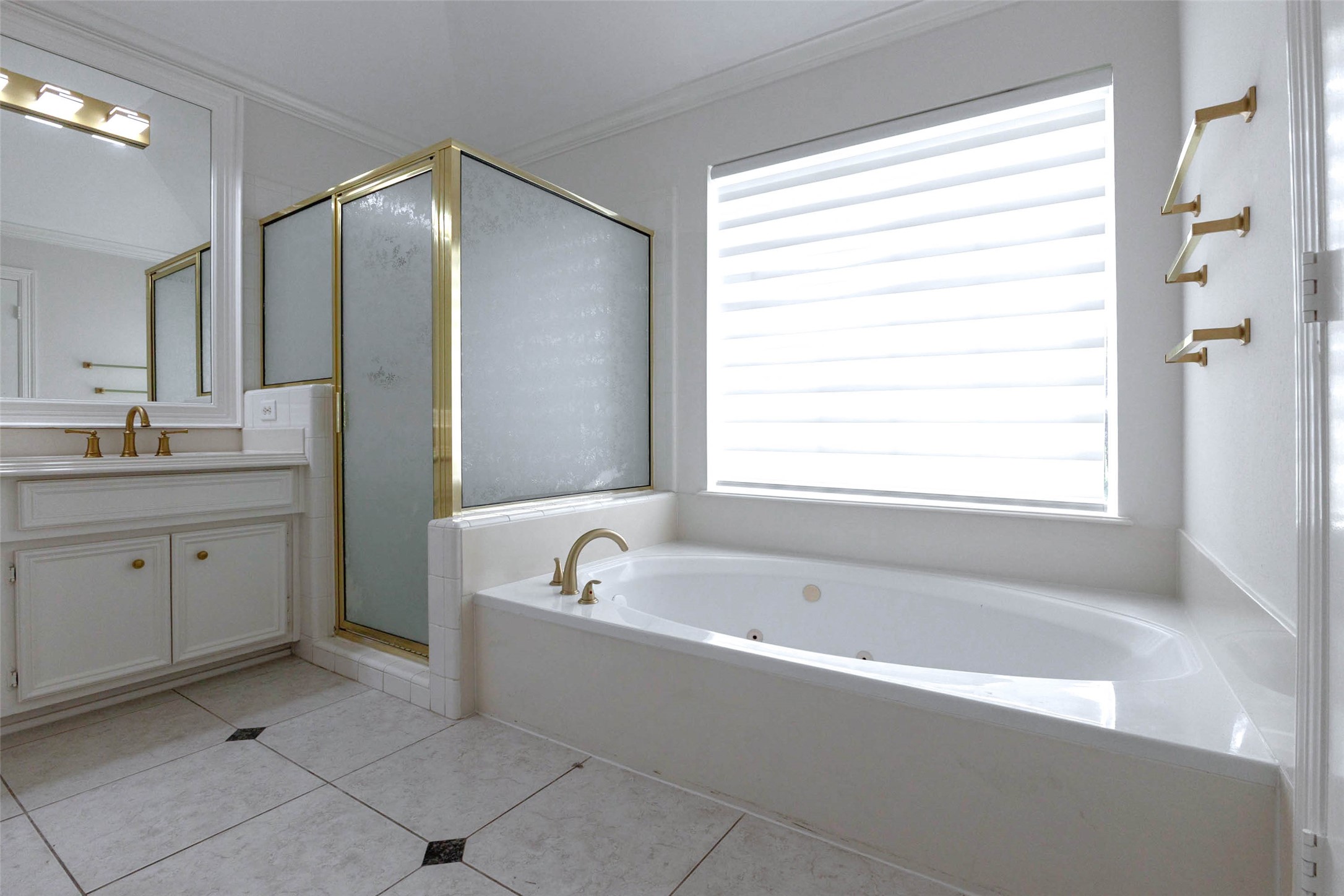 4911 Avondale Drive, Sugar Land, TX 77479