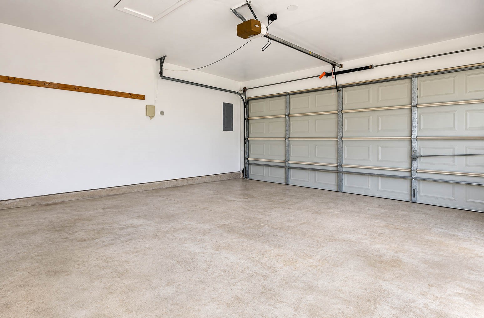 4911 Avondale Drive, Sugar Land, TX 77479