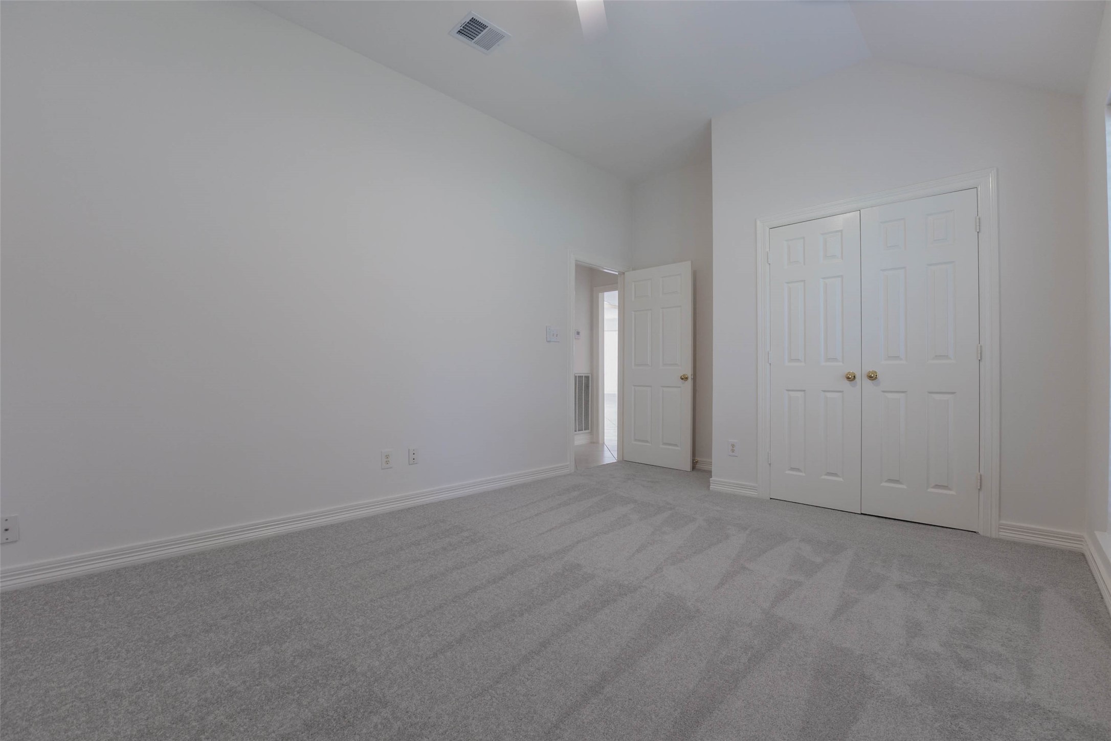 4911 Avondale Drive, Sugar Land, TX 77479