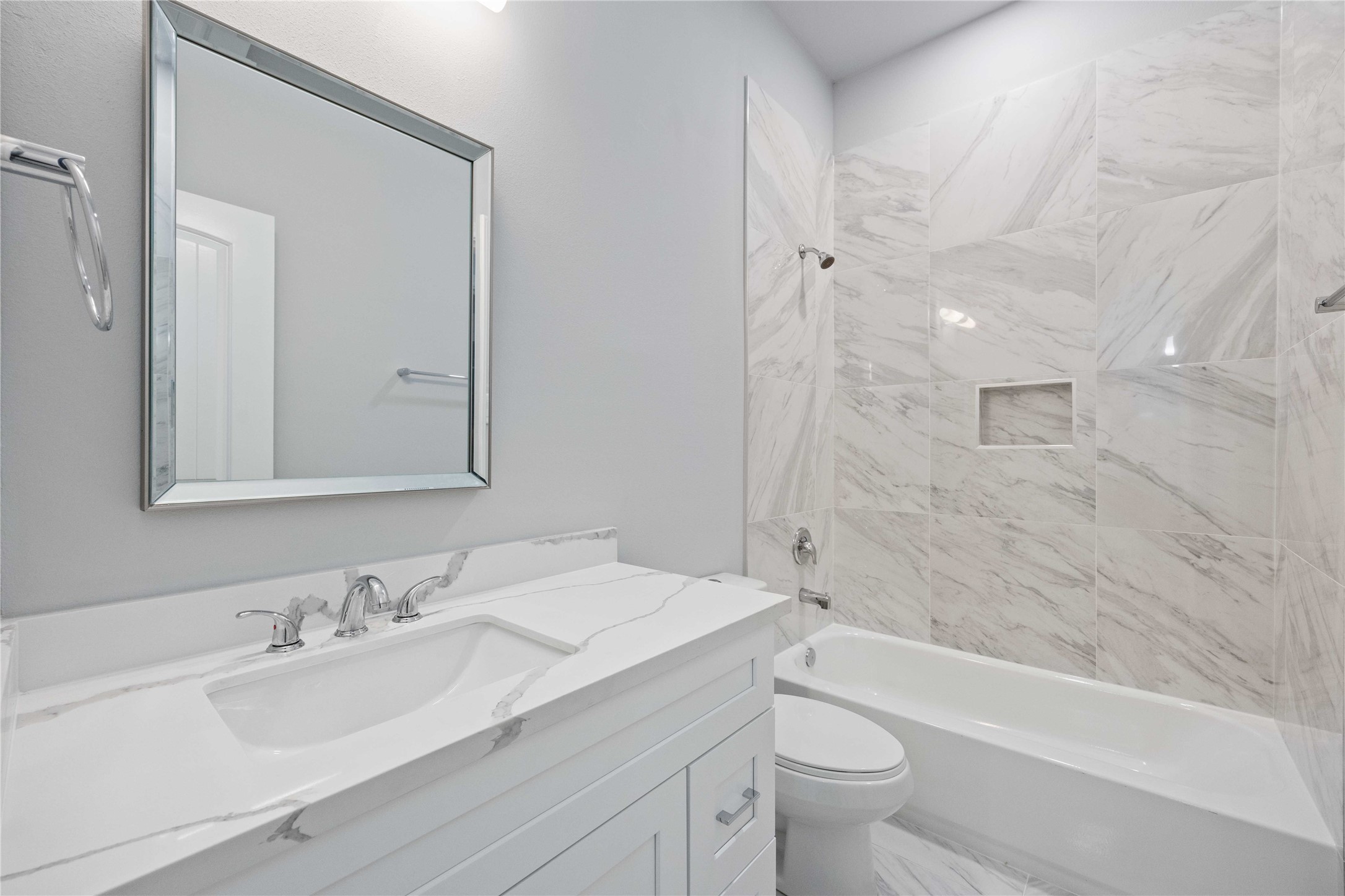 4403 Nichols Street, Houston, TX 77020 4403 Nichols Street, Houston, TX 77020