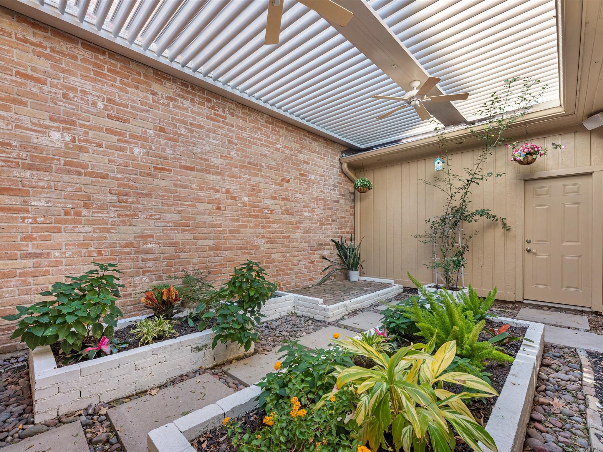 9334 Briar Forest Drive, Houston, TX 77063