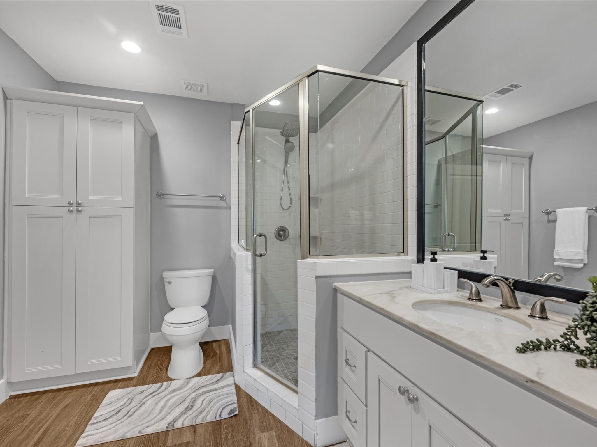 9334 Briar Forest Drive, Houston, TX 77063