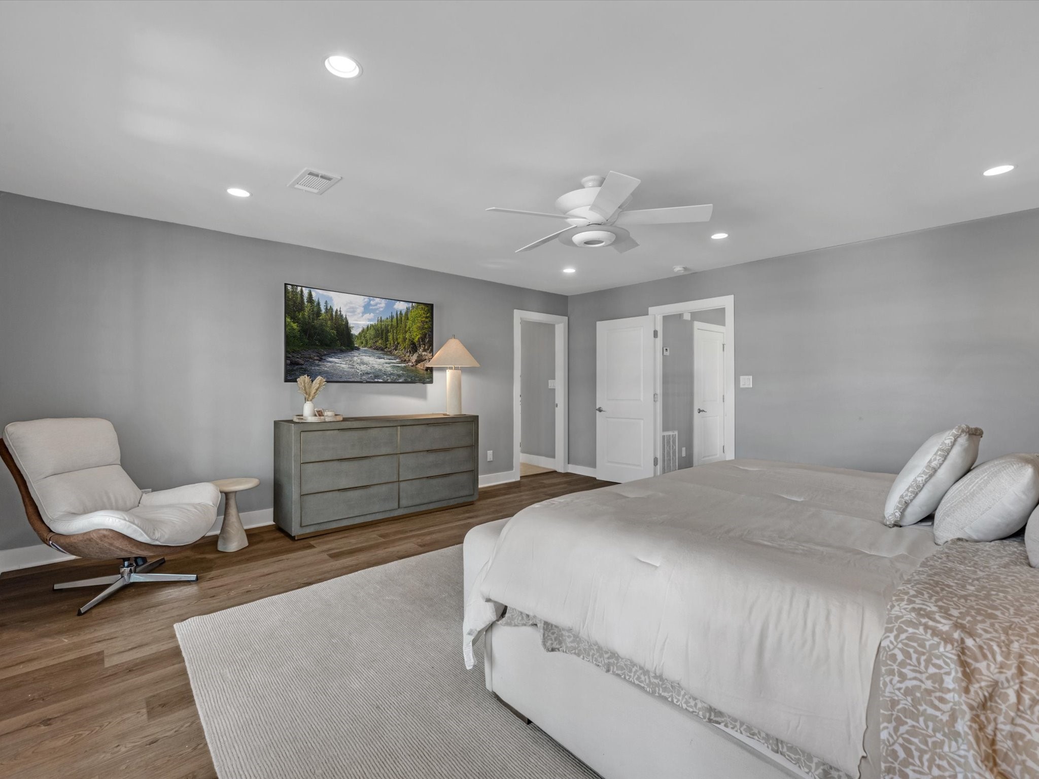 9334 Briar Forest Drive, Houston, TX 77063