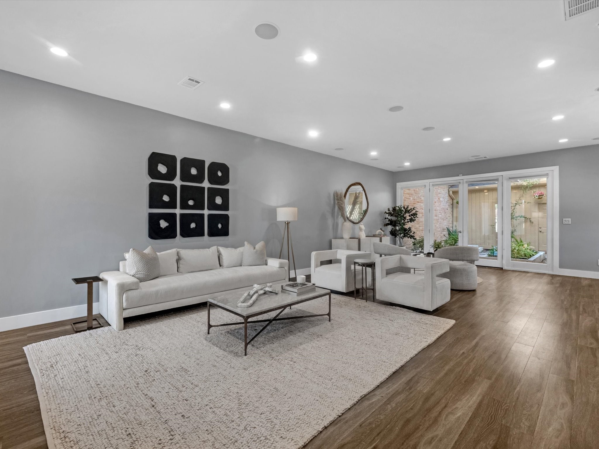 9334 Briar Forest Drive, Houston, TX 77063