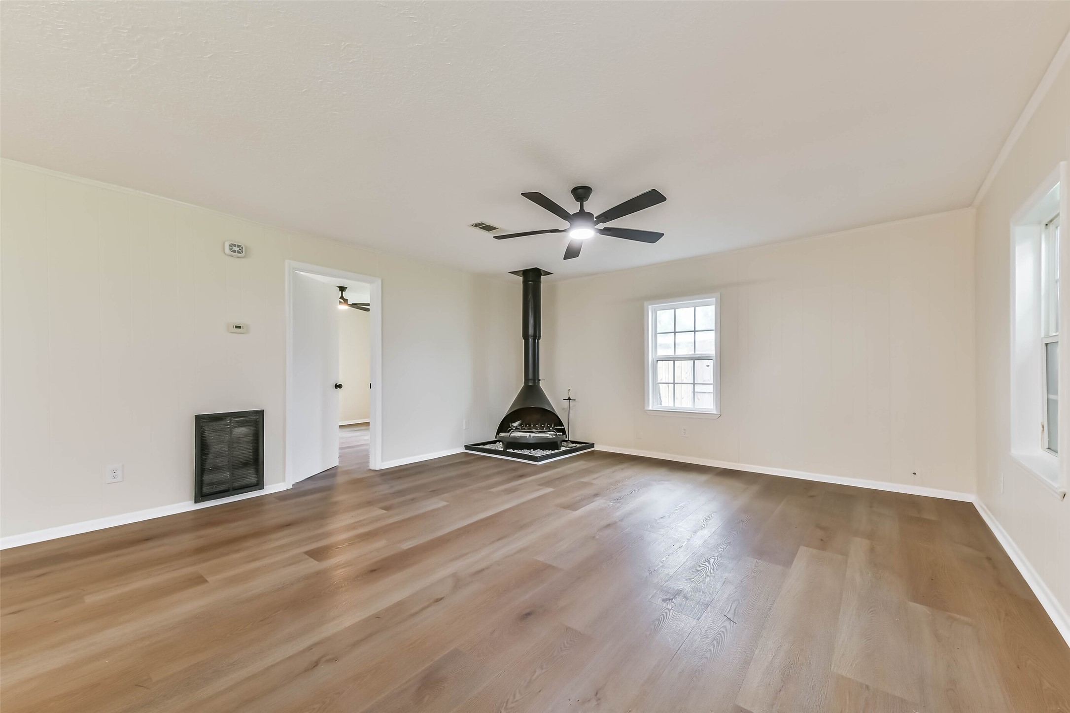 11830 15th Street, Santa Fe, TX 77510