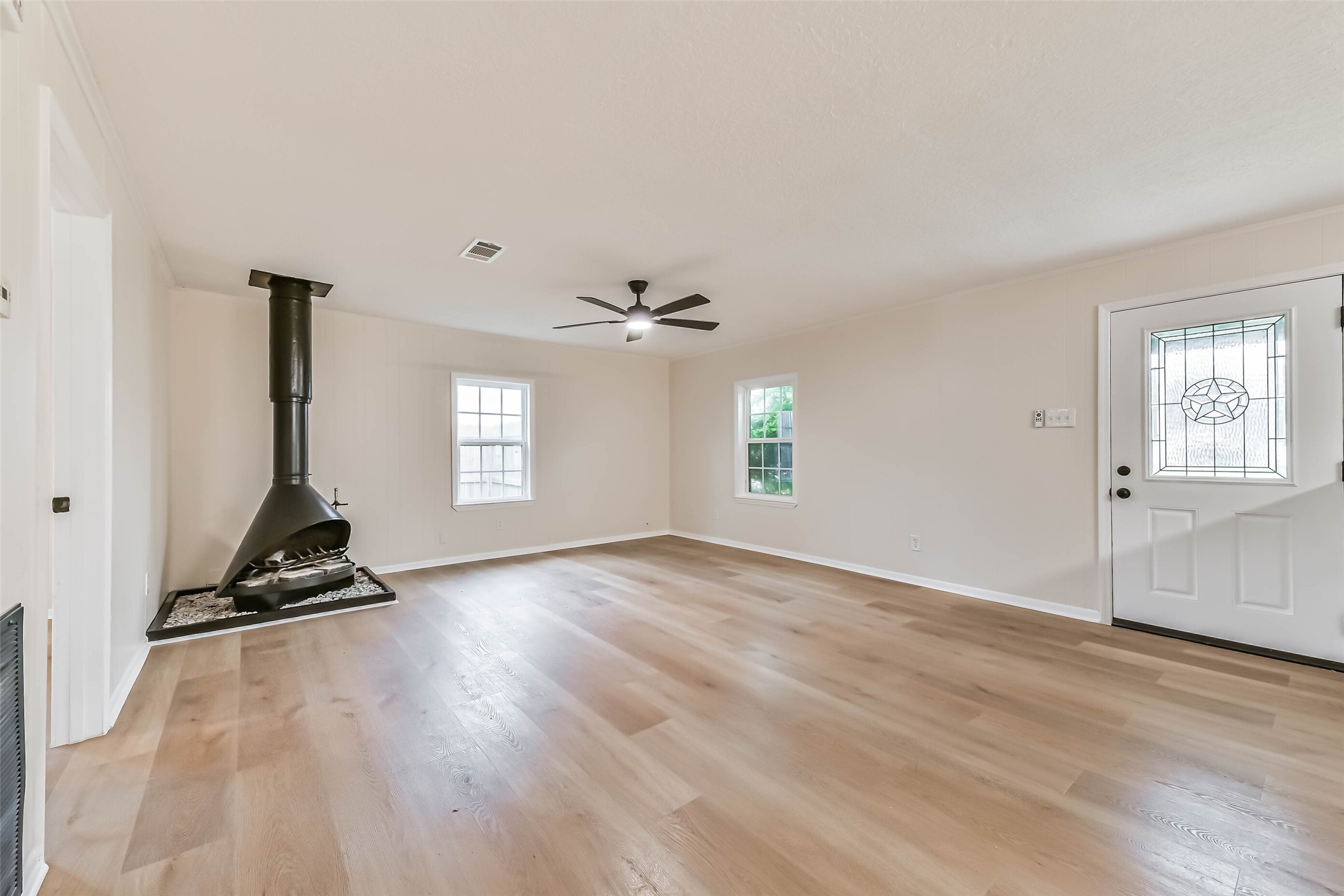 11830 15th Street, Santa Fe, TX 77510