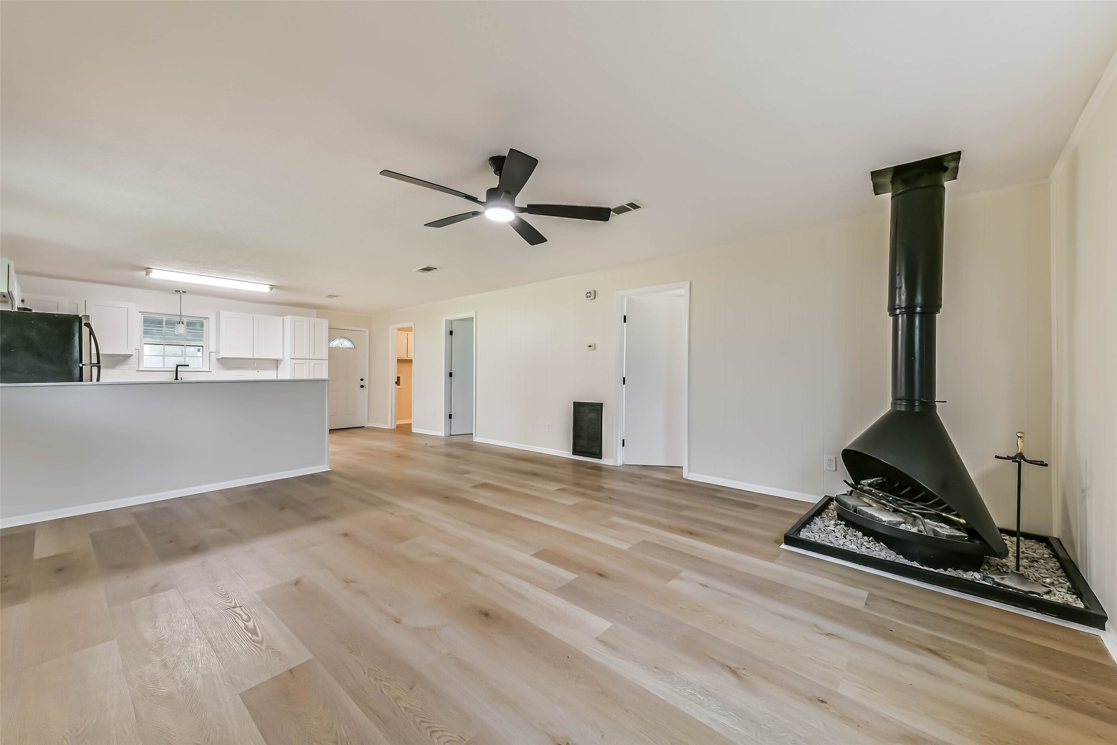 11830 15th Street, Santa Fe, TX 77510