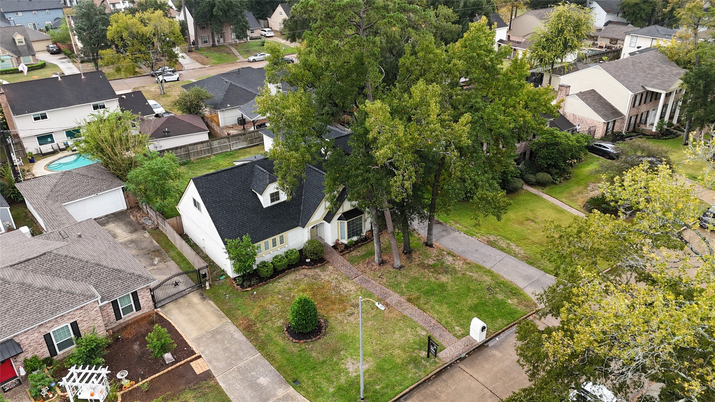 1415 Anvil Drive, Houston, TX 77090