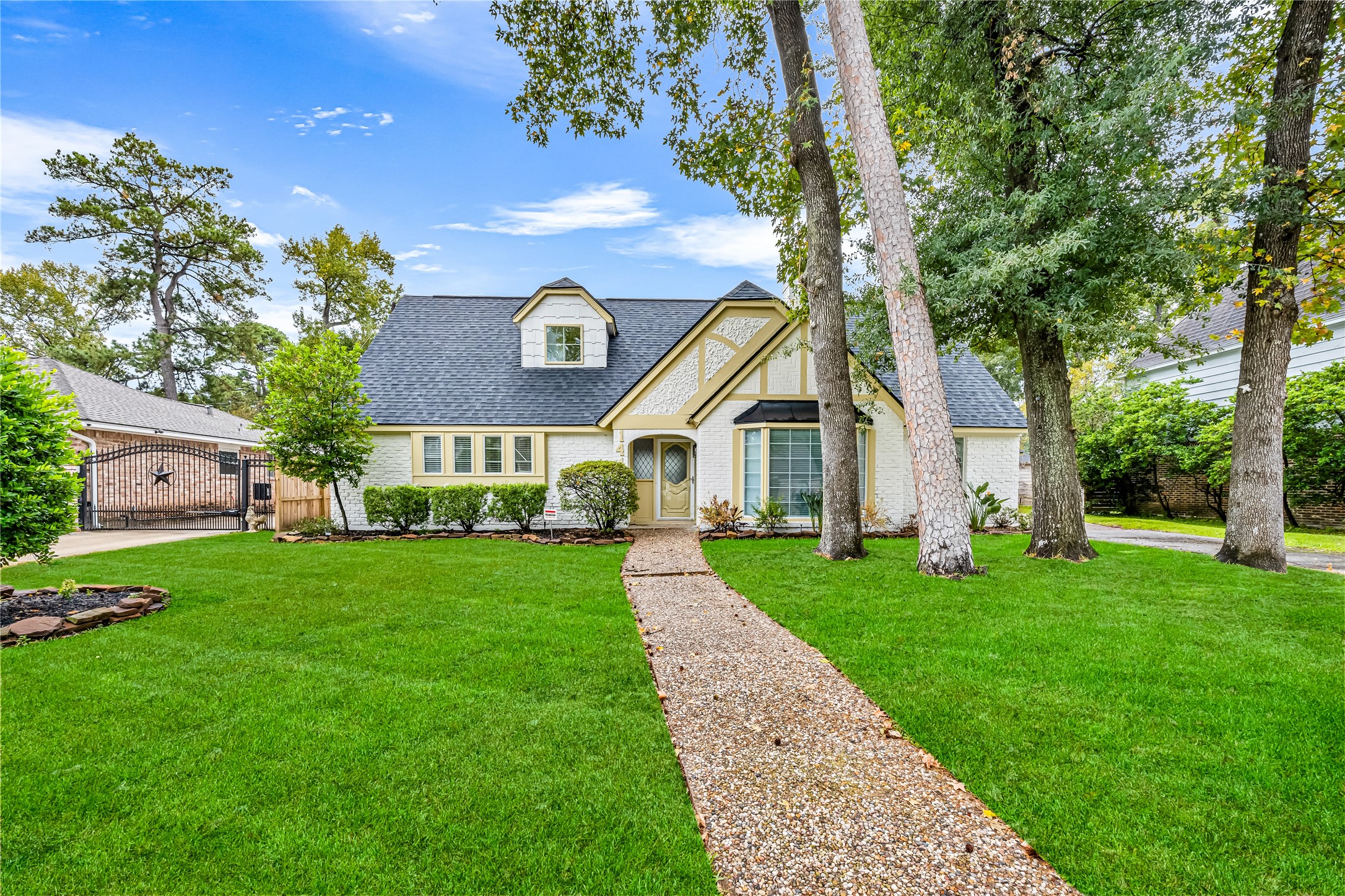 1415 Anvil Drive, Houston, TX 77090 1415 Anvil Drive, Houston, TX 77090
