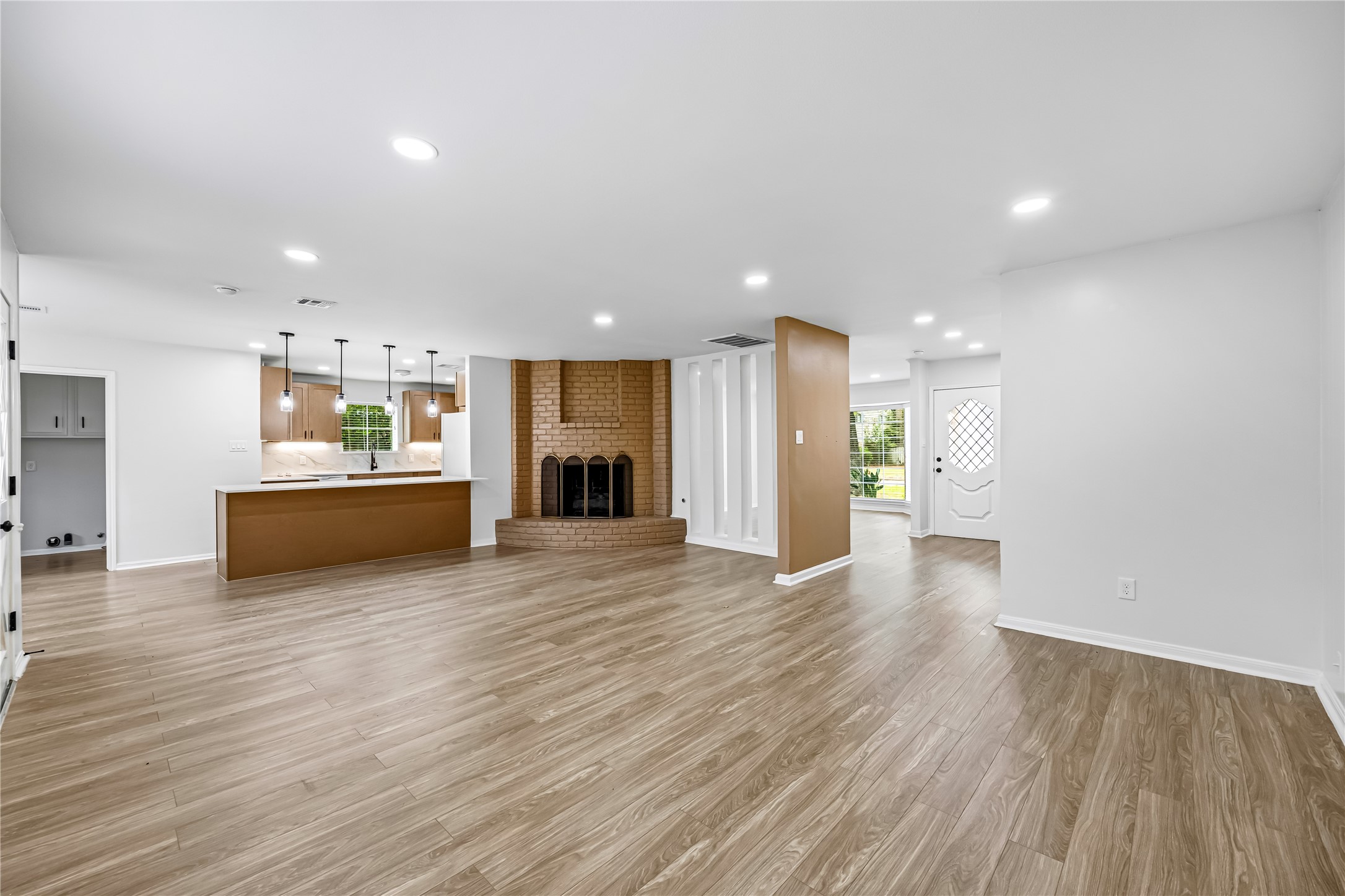 1415 Anvil Drive, Houston, TX 77090