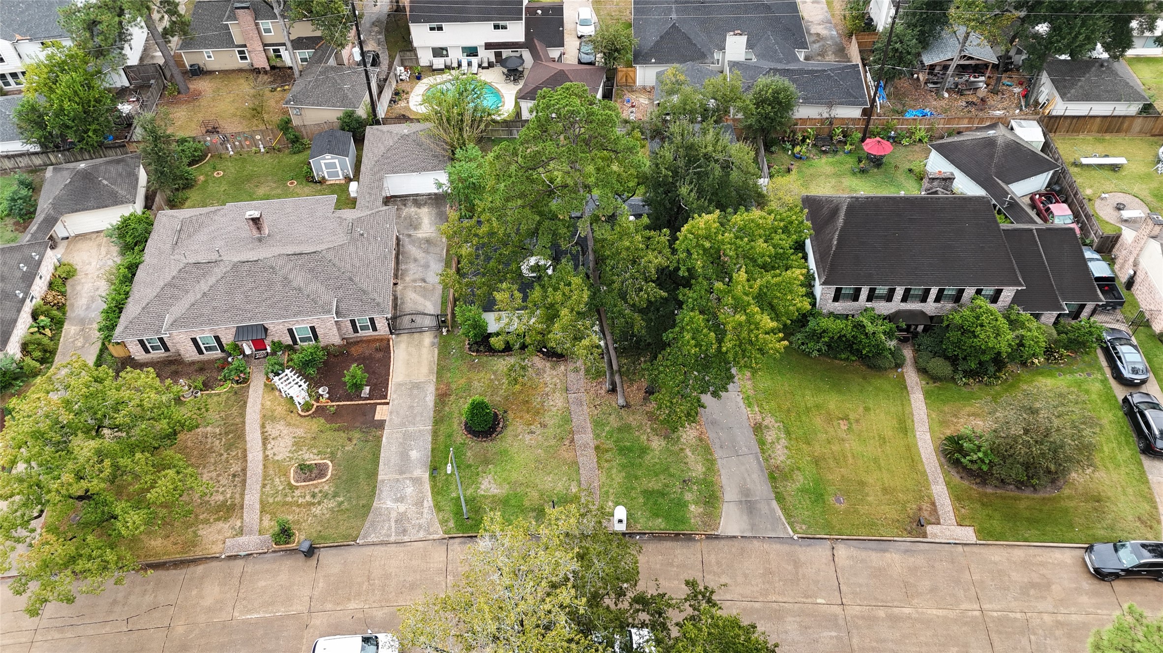 1415 Anvil Drive, Houston, TX 77090