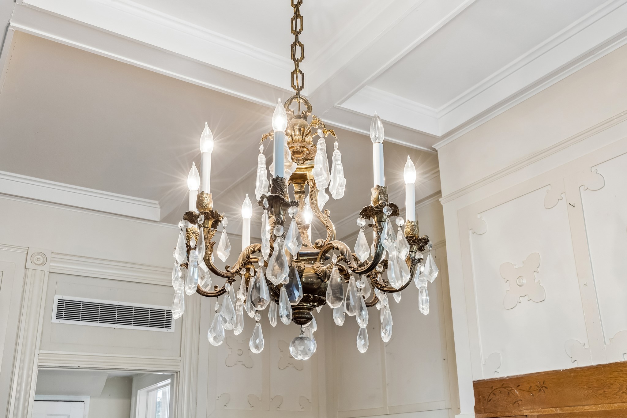 Stunning dining room chandelier