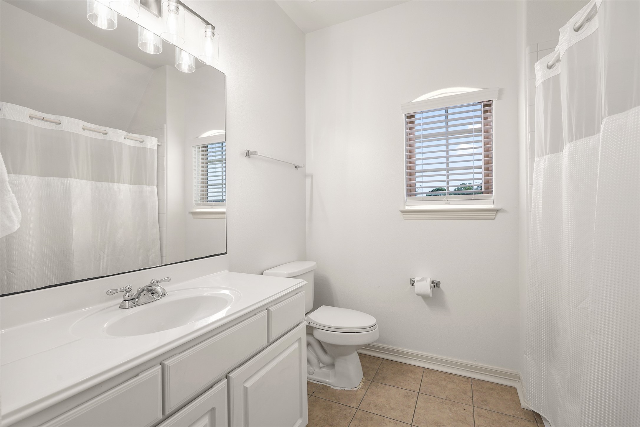 409 Old Orchard Way, Dickinson, TX 77539