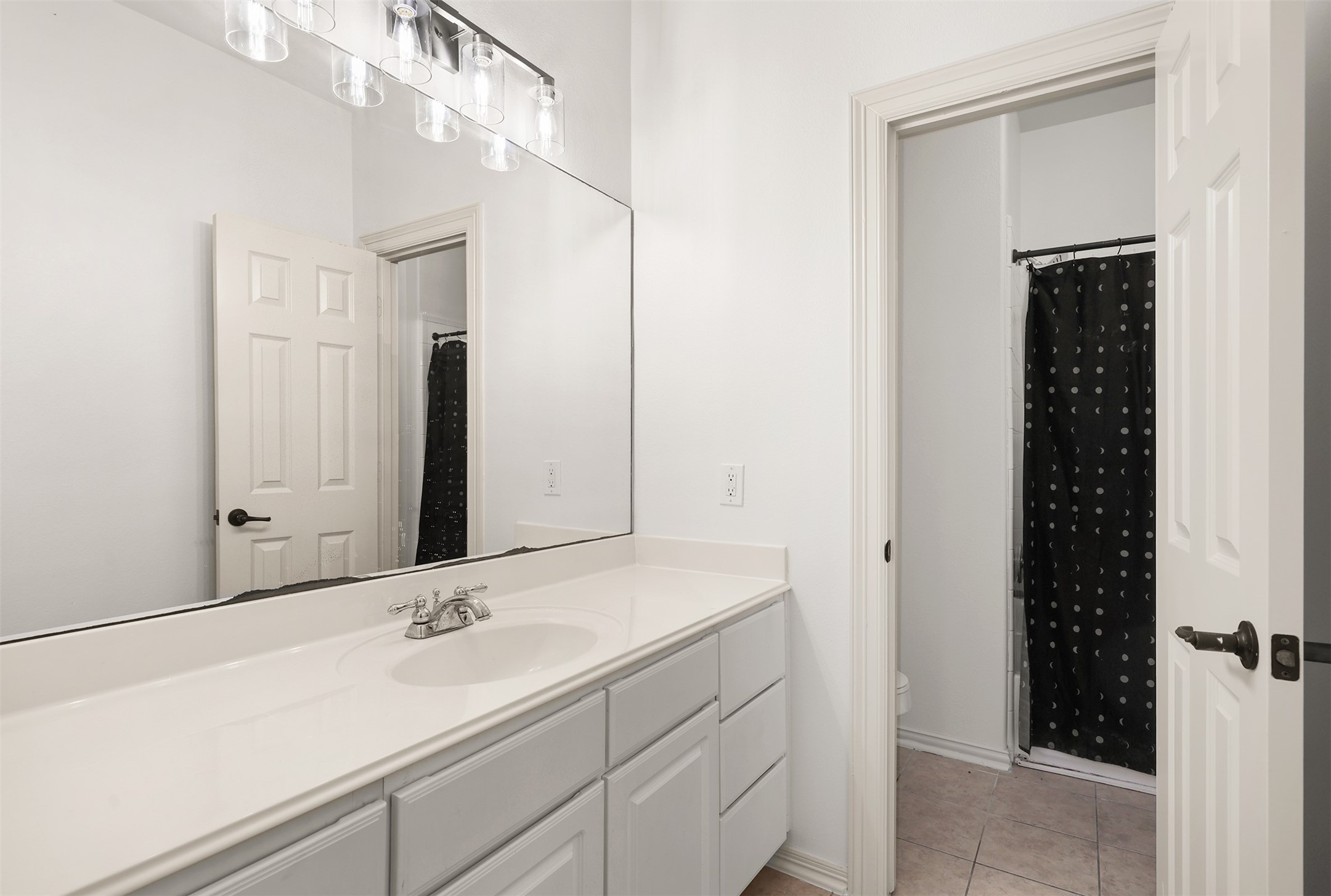 409 Old Orchard Way, Dickinson, TX 77539