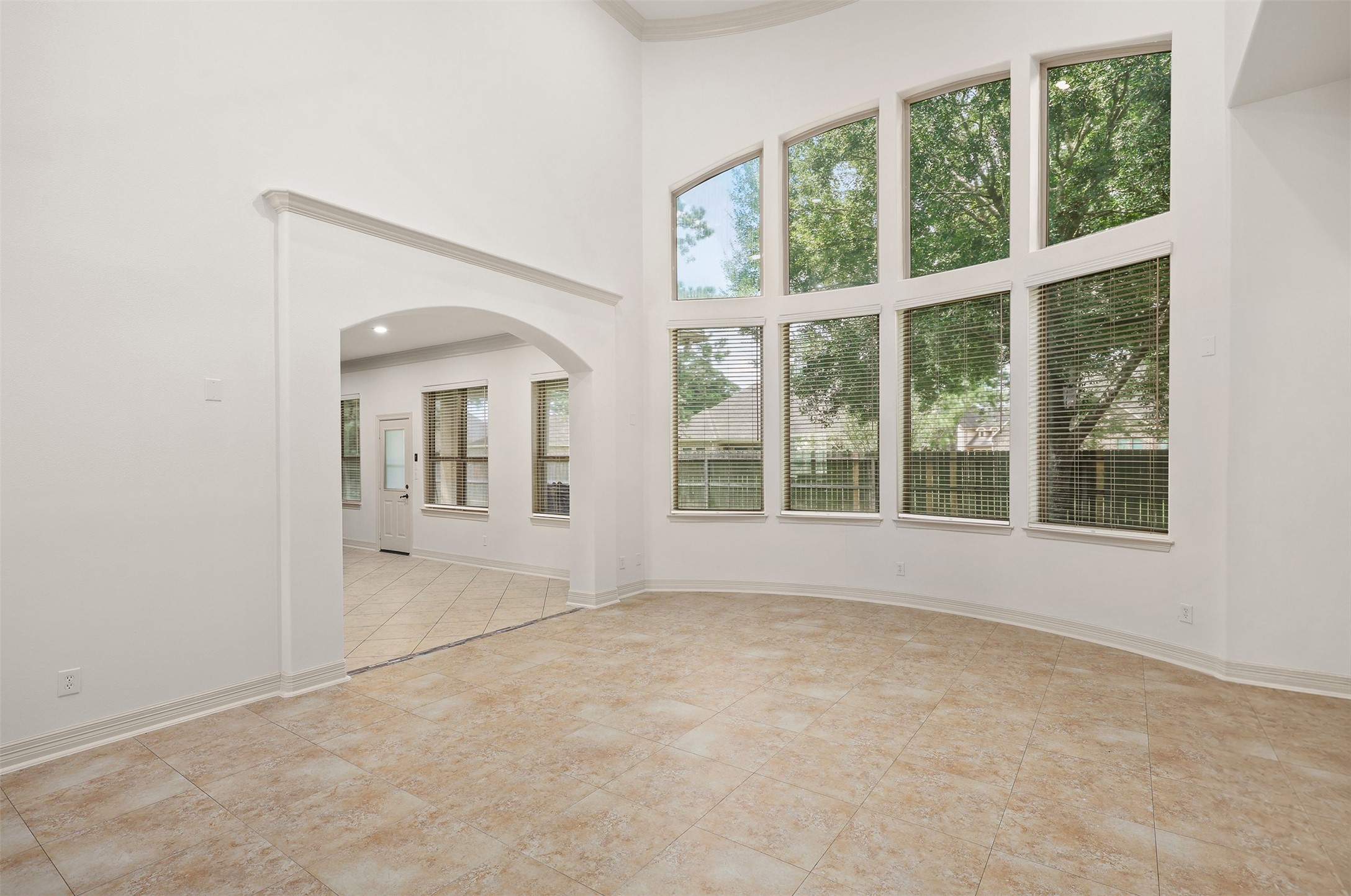 409 Old Orchard Way, Dickinson, TX 77539