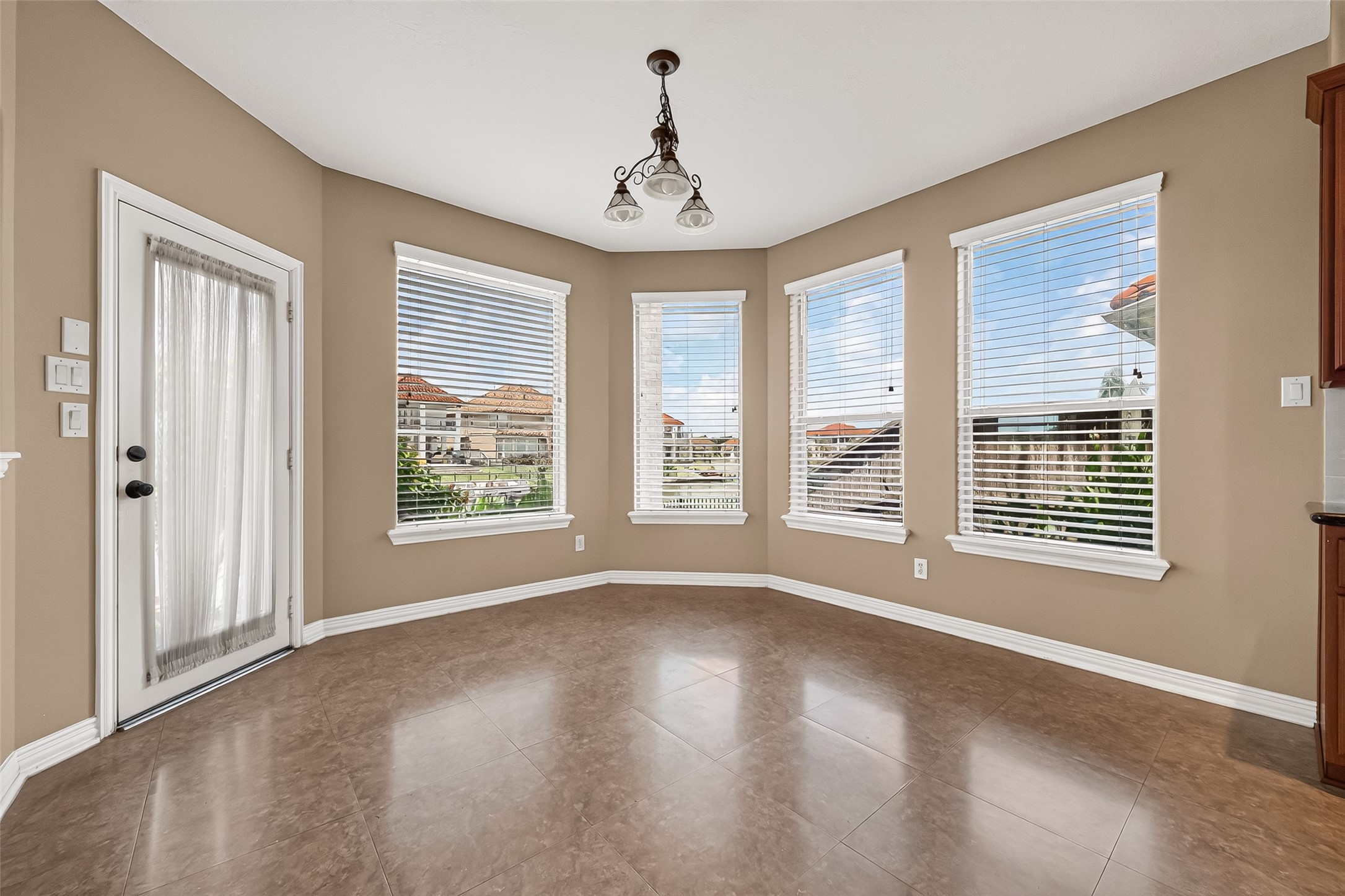 18943 Villa Bergamo Lane, Houston, TX 77094