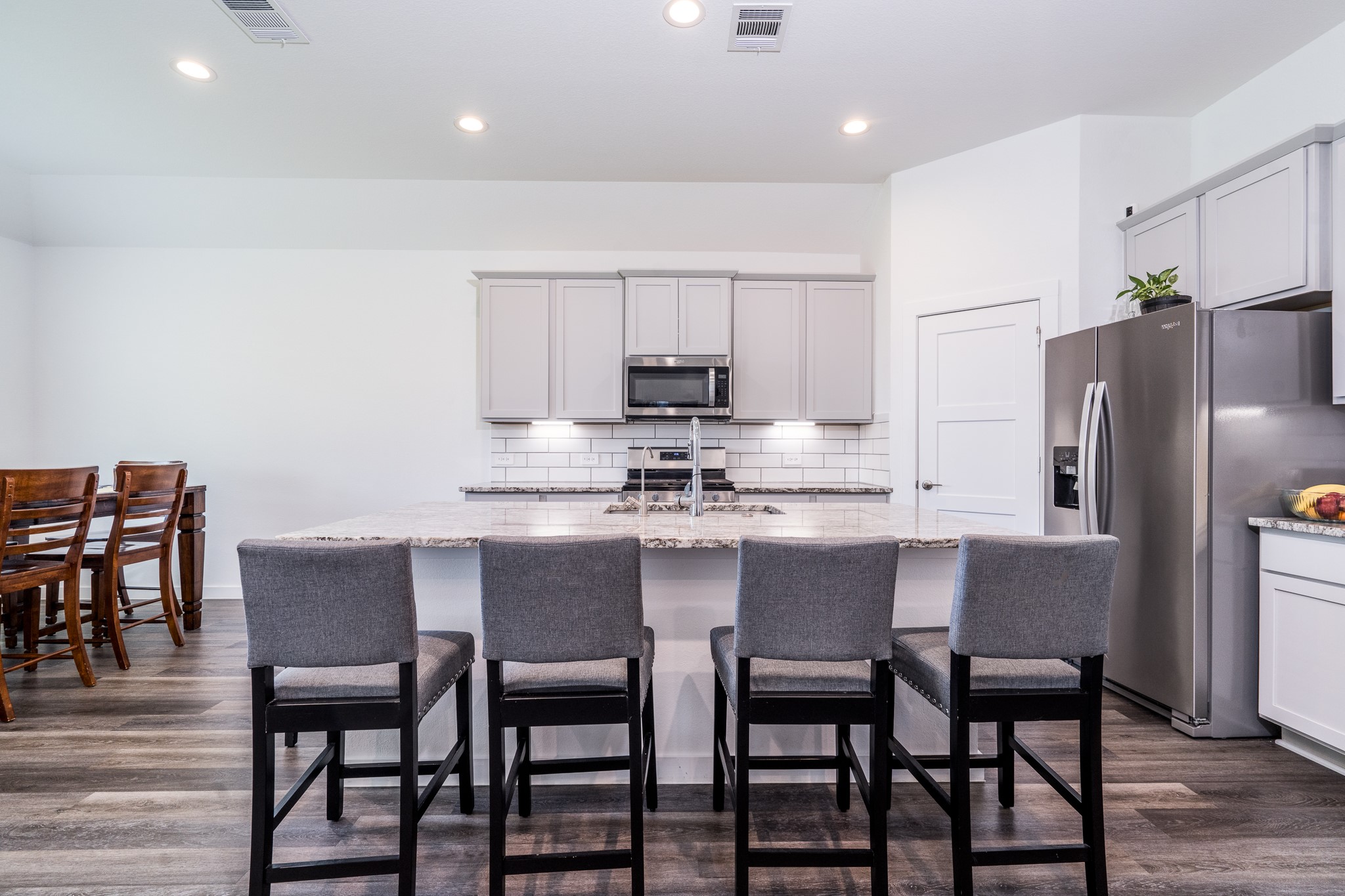 1565 OAKDALE CREST RD, Montgomery, TX 77316