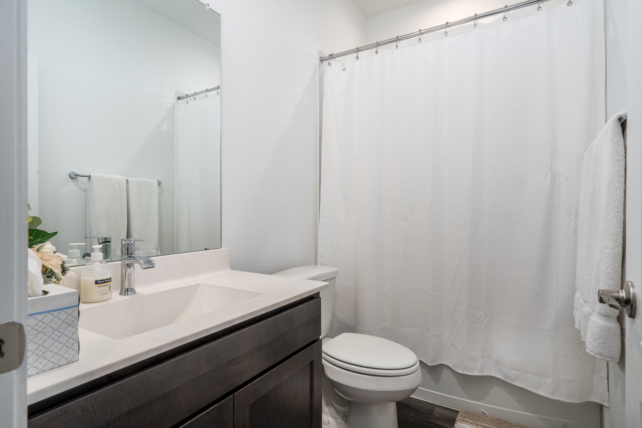 1565 OAKDALE CREST RD, Montgomery, TX 77316