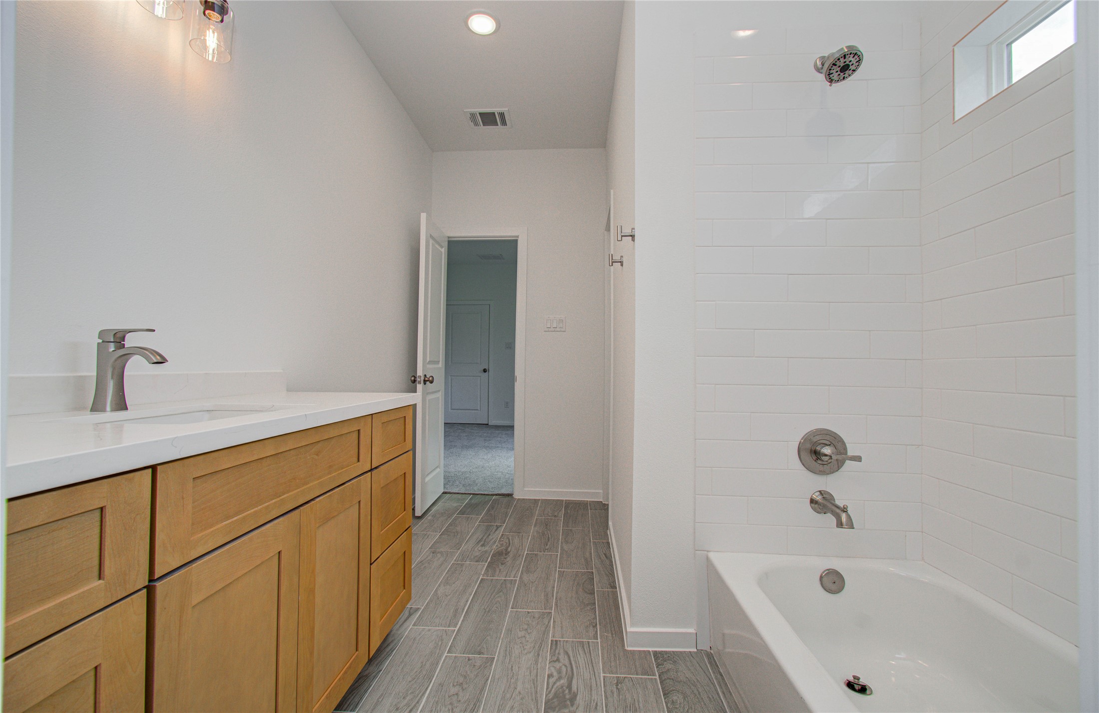 211 19th Street, Hempstead, TX 77445