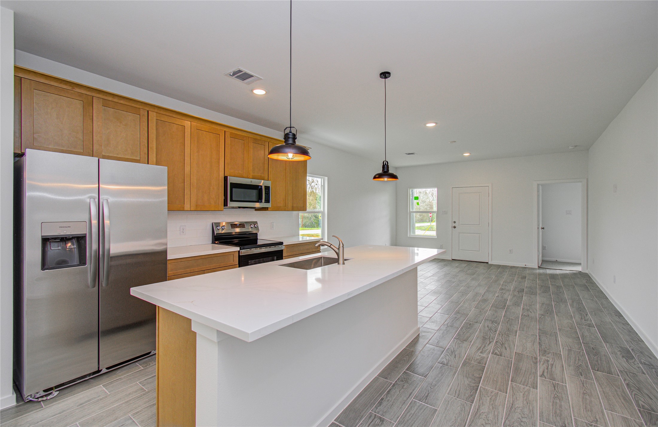 211 19th Street, Hempstead, TX 77445