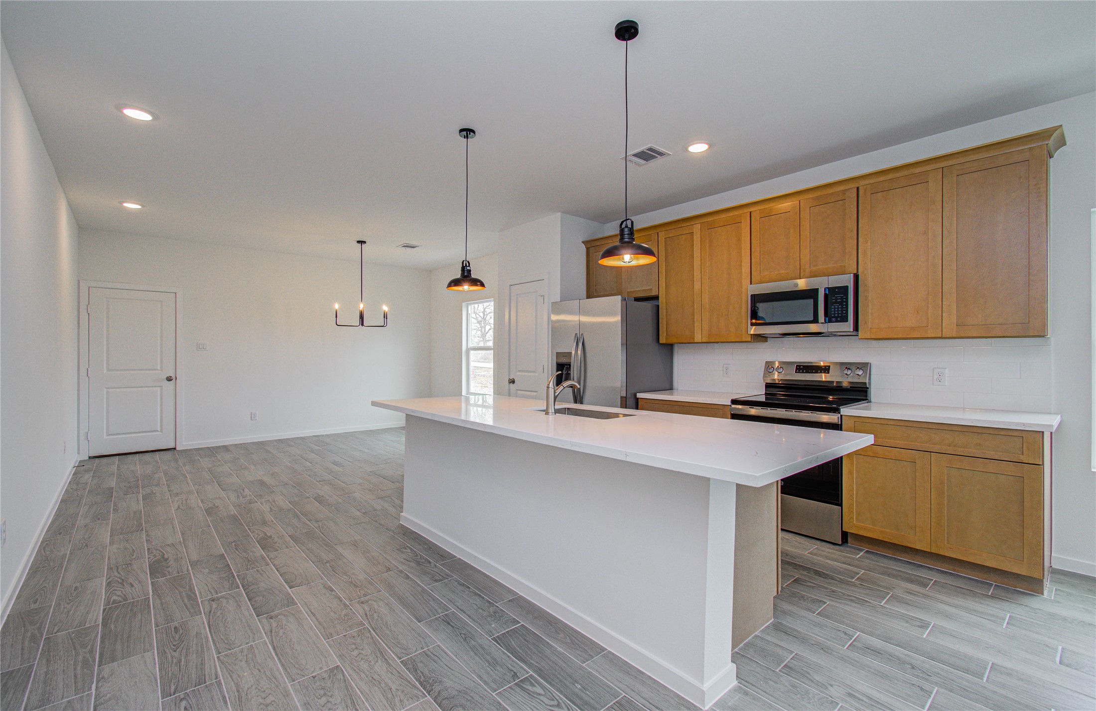 211 19th Street, Hempstead, TX 77445