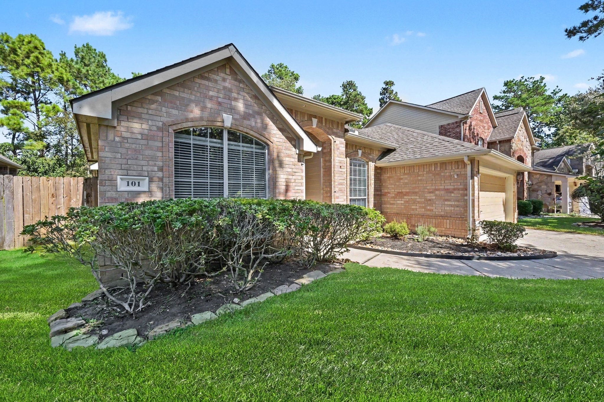 101 N Frontera Circle, The Woodlands, TX 77382