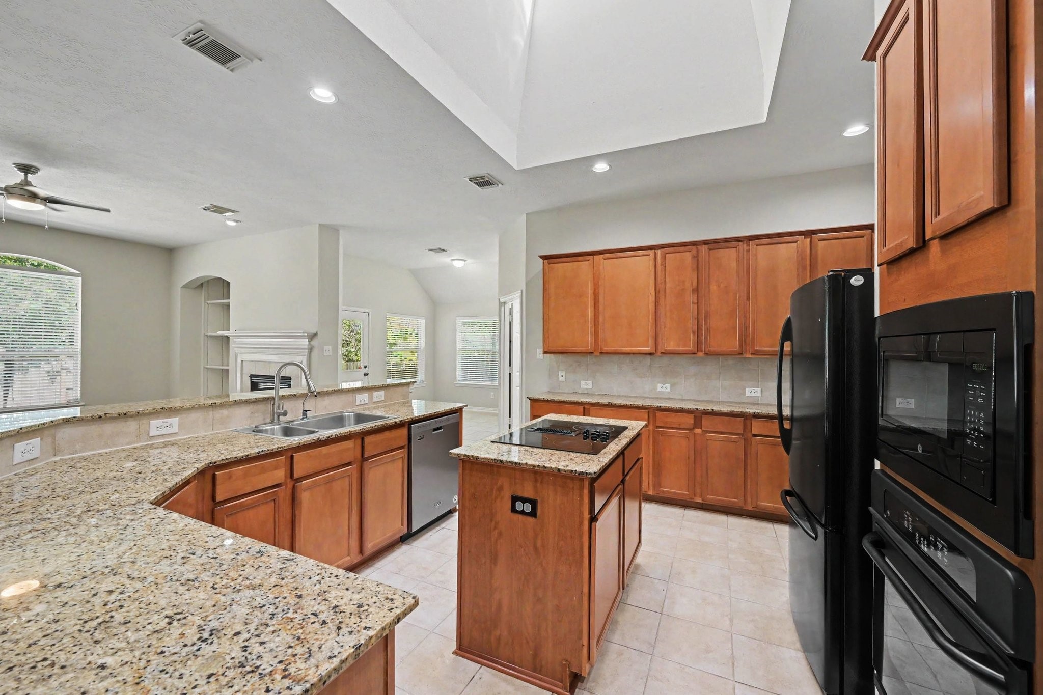 101 N Frontera Circle, The Woodlands, TX 77382