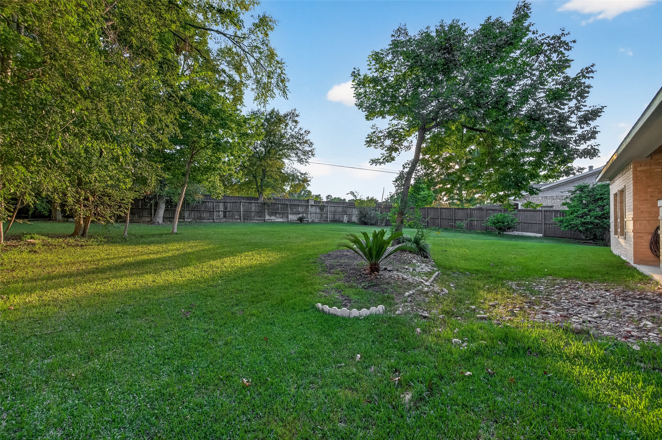211 April Waters Drive W, Conroe, TX 77356