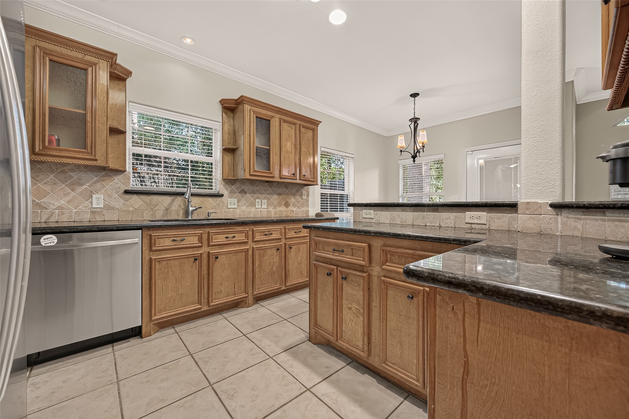211 April Waters Drive W, Conroe, TX 77356