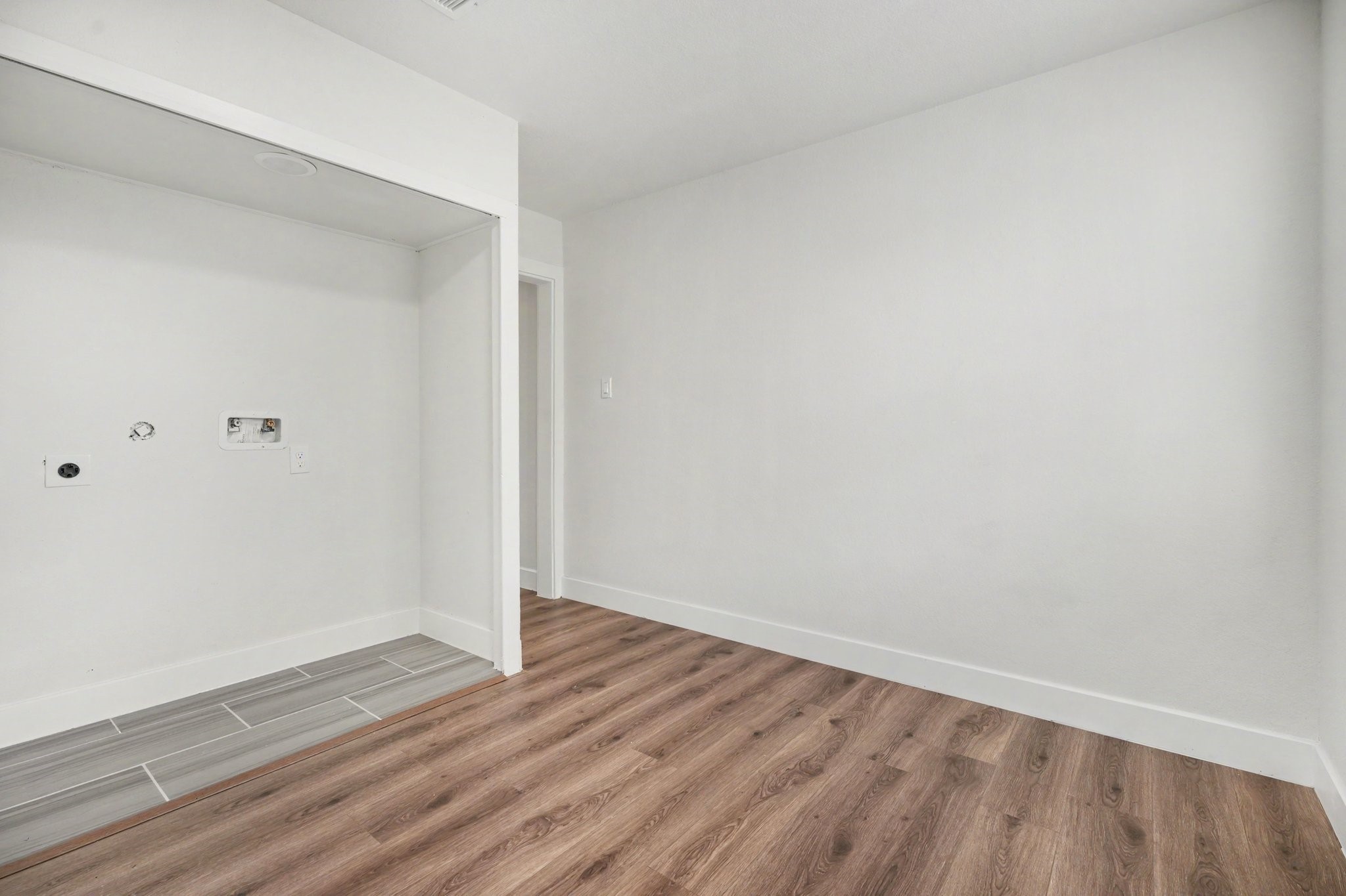 801 S Main Street, Baytown, TX 77520