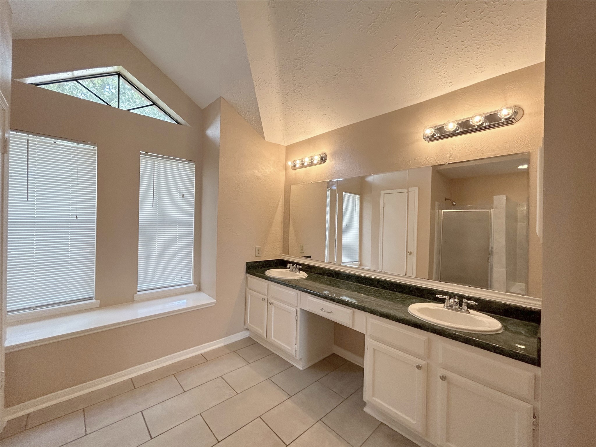 7703 Valera Lane, Houston, TX 77083