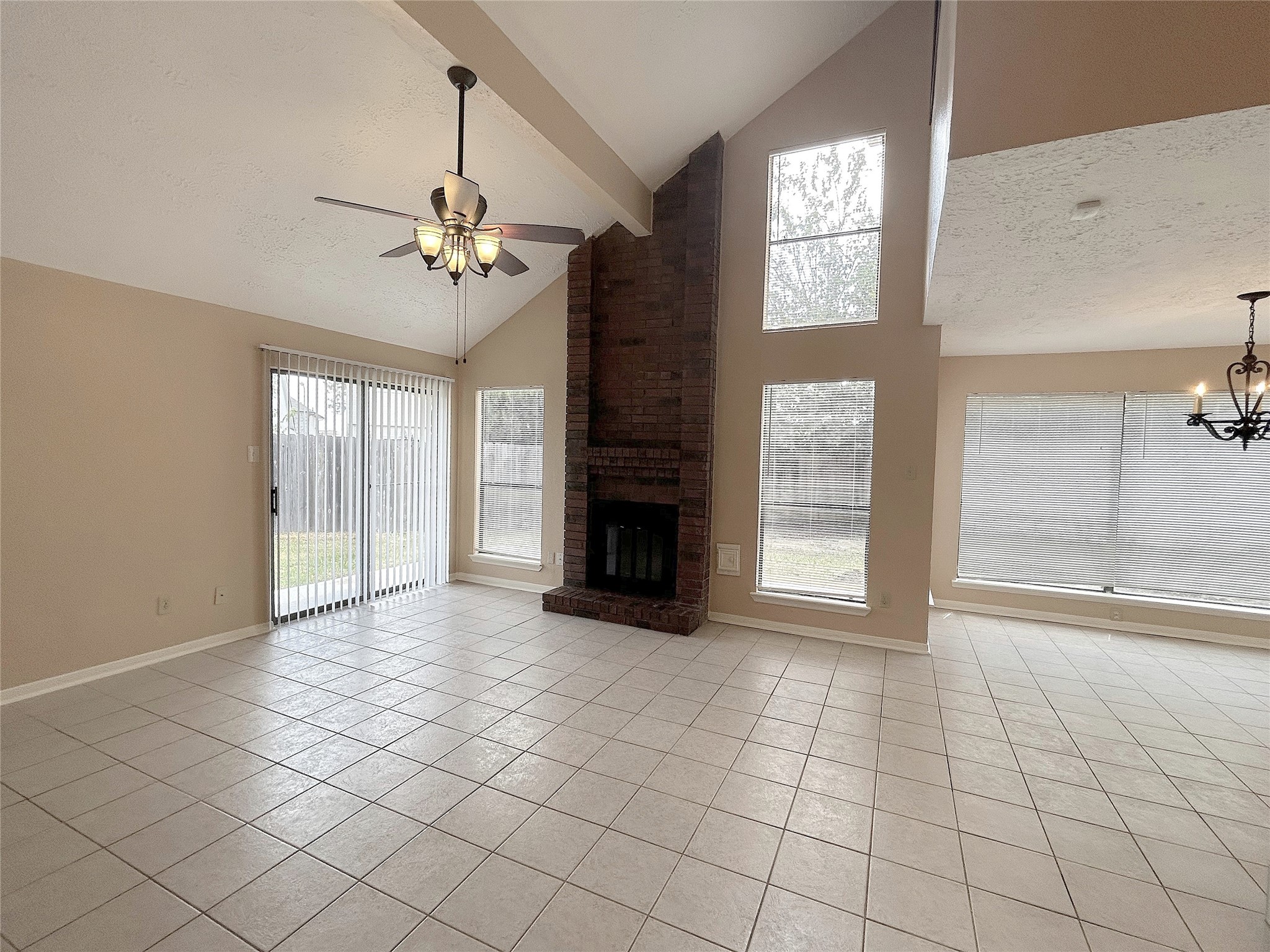 7703 Valera Lane, Houston, TX 77083 7703 Valera Lane, Houston, TX 77083