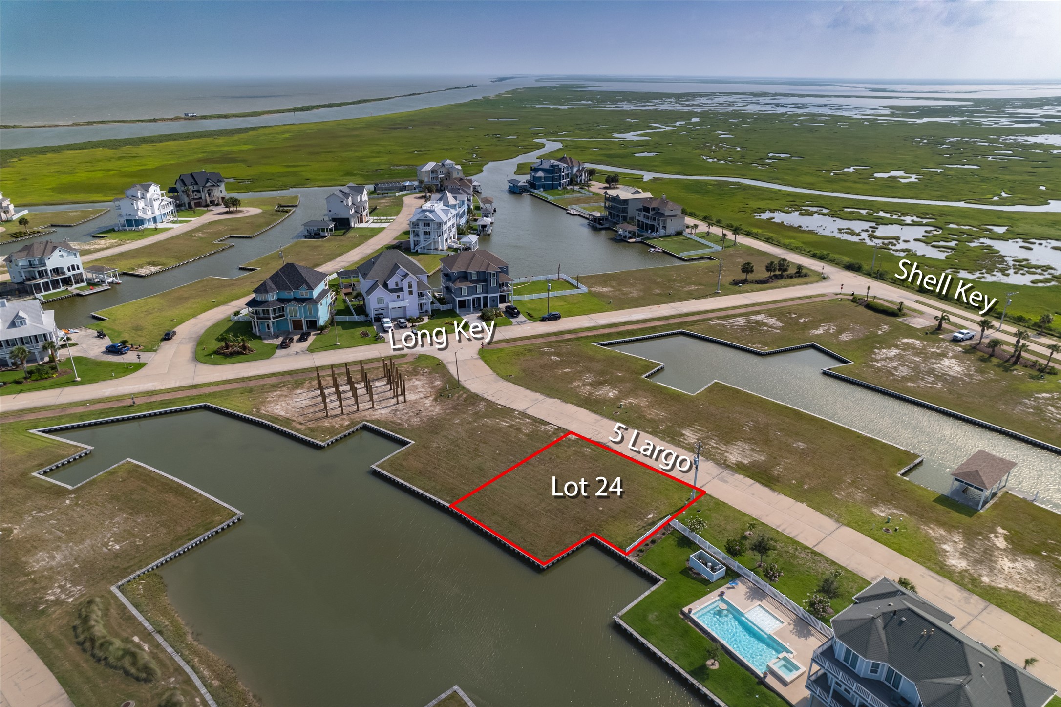 The bulkhead is maintained by the Flamingo Isles MUD District and the MUD is also responsible for dredging the canals.