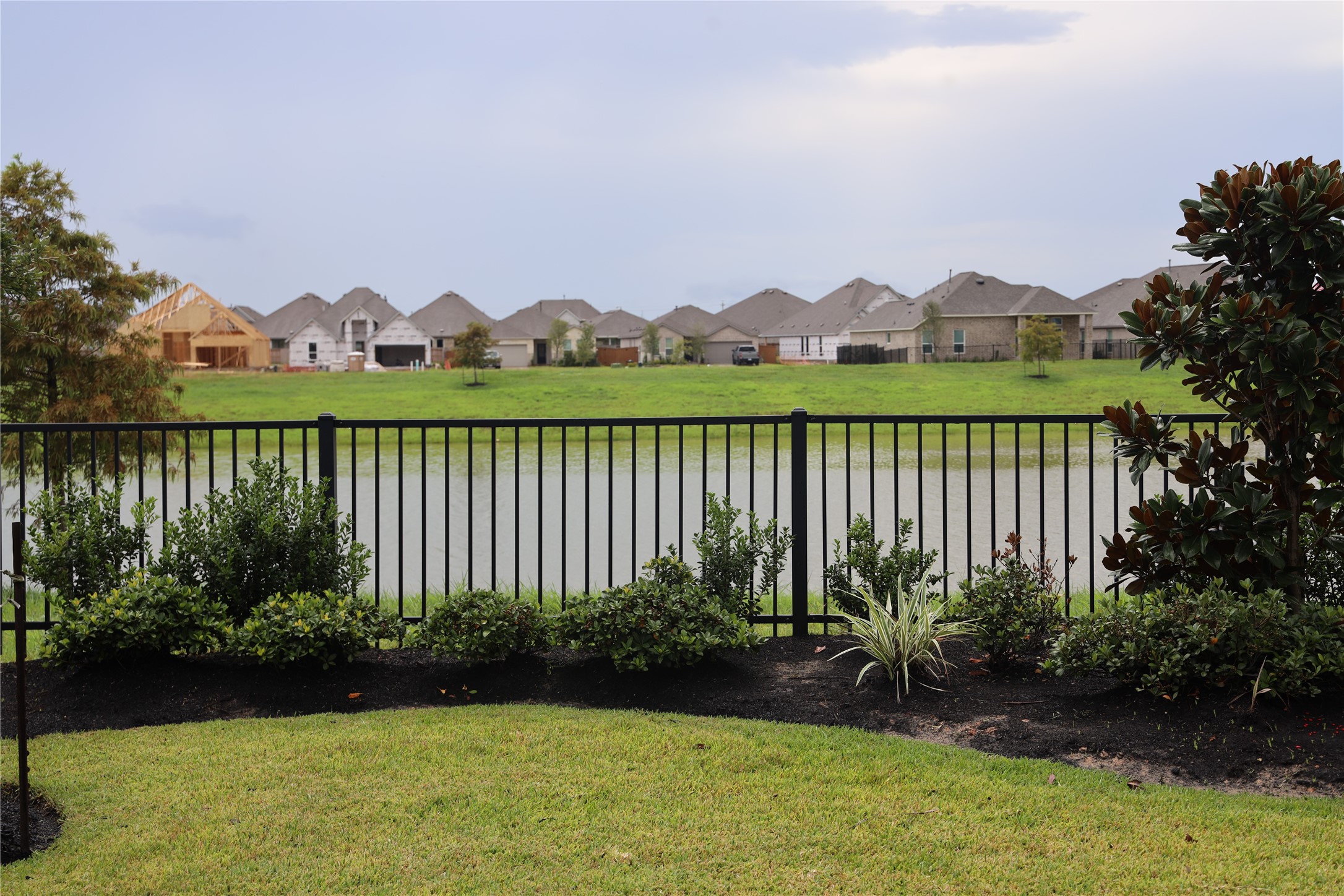13301 Golden Isle Drive, La Marque, TX 77568
