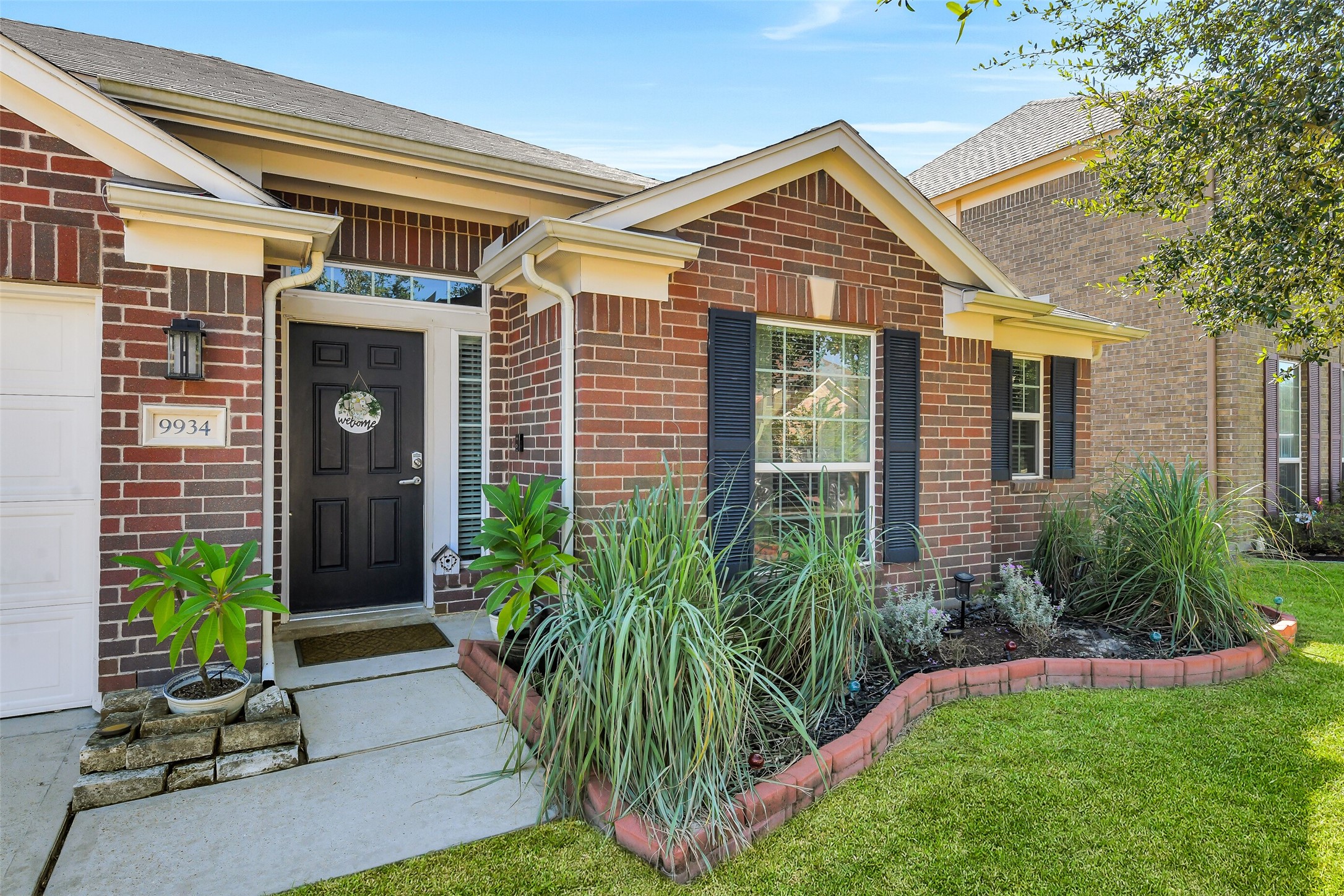 9934 Knob Hollow Way, Conroe, TX 77385