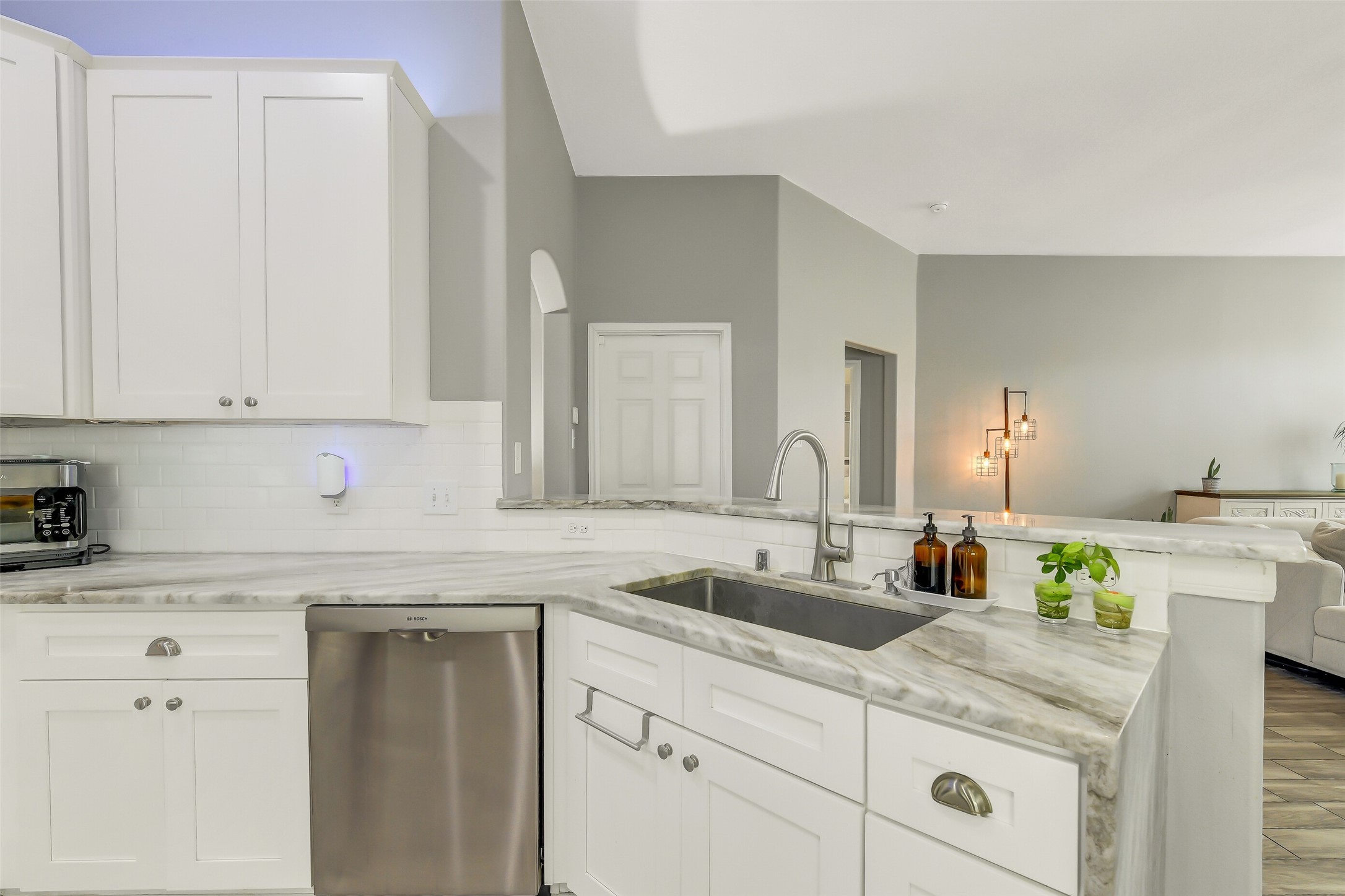 9934 Knob Hollow Way, Conroe, TX 77385