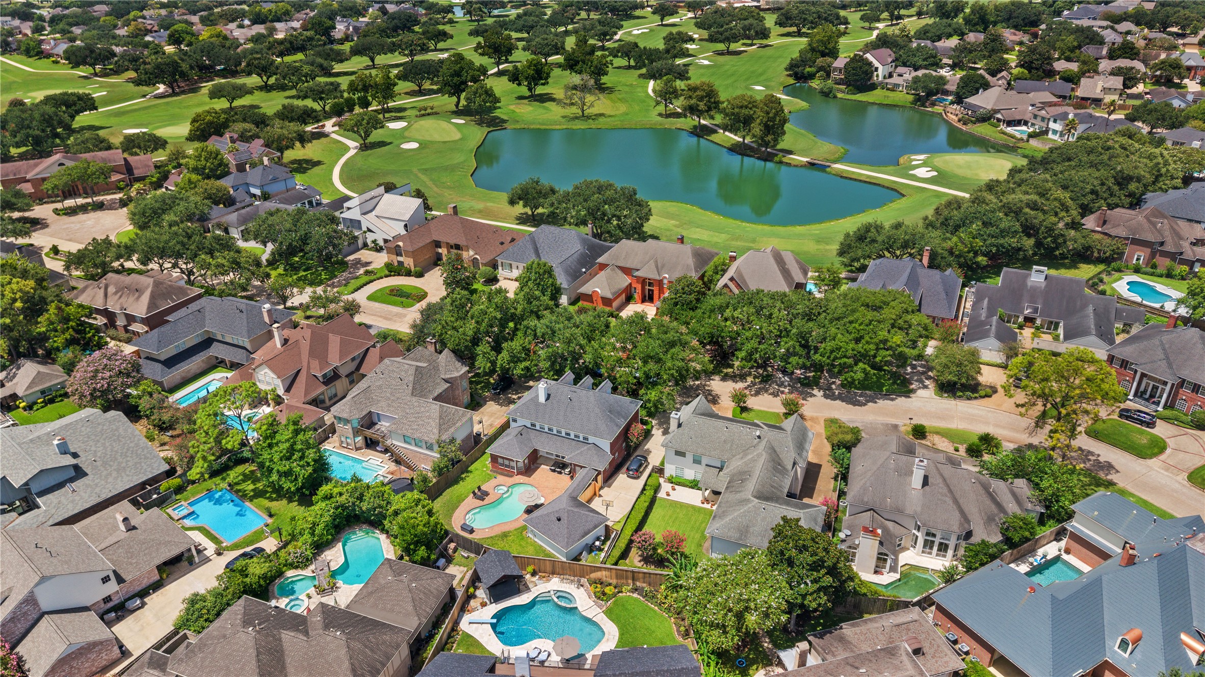 1221 Wedgewood Drive, Sugar Land, TX 77478