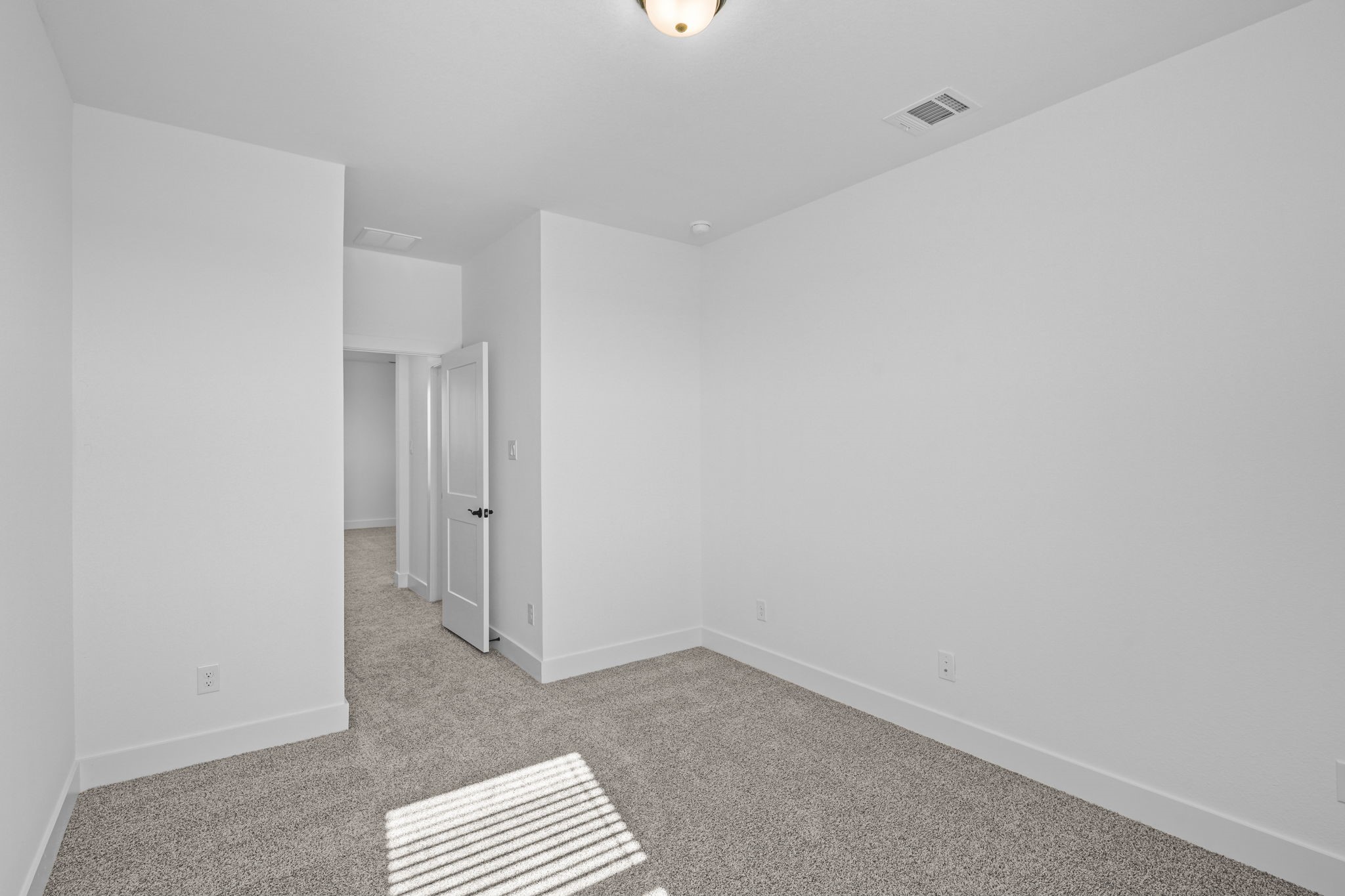 12325 Radnor Drive, Texas City, TX 77591