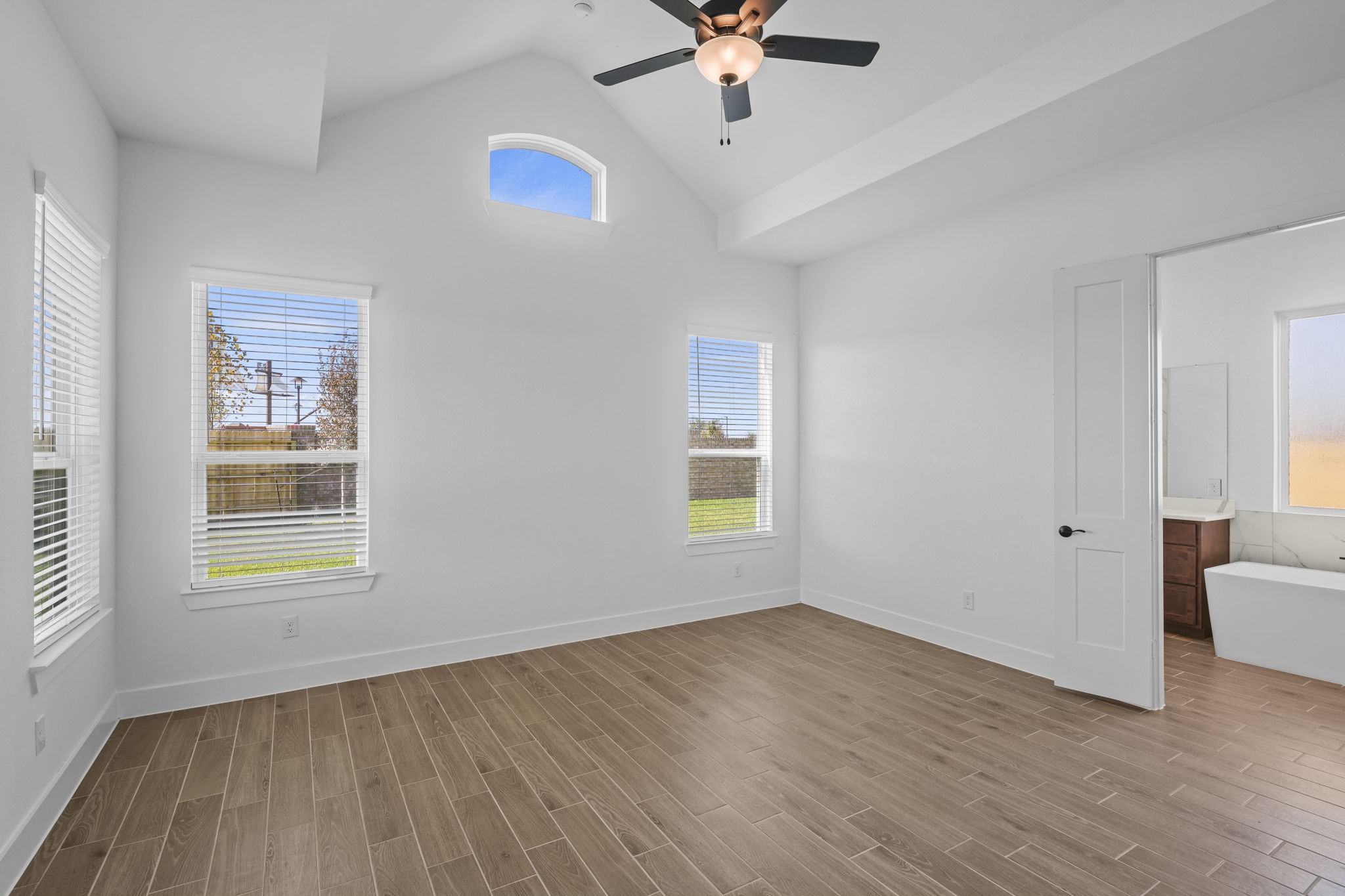 12325 Radnor Drive, Texas City, TX 77591